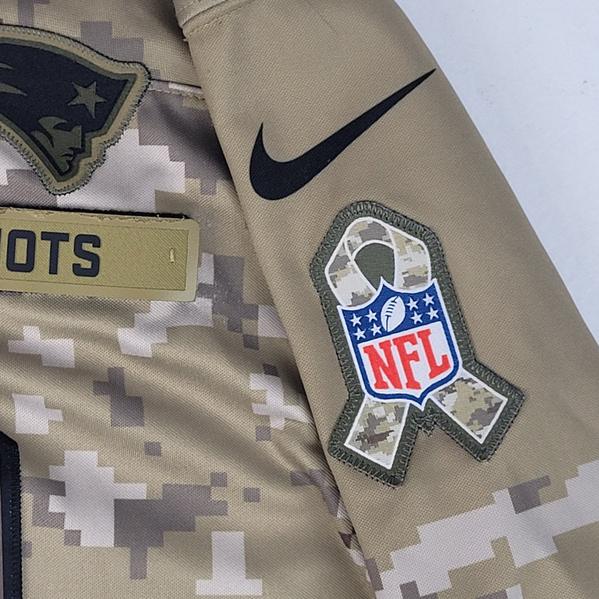 Nike Jersey New England Patriots Tom Brady Camo Salute to Service Men's Sz L