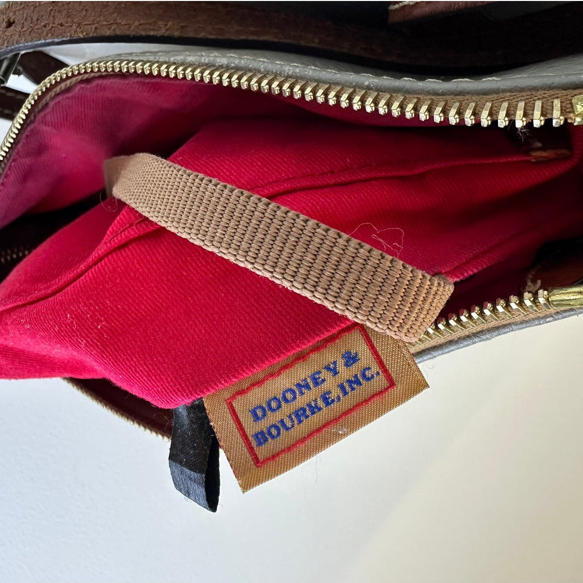 Dooney & Bourke Elephant Pebble Leather Crossbody Bag