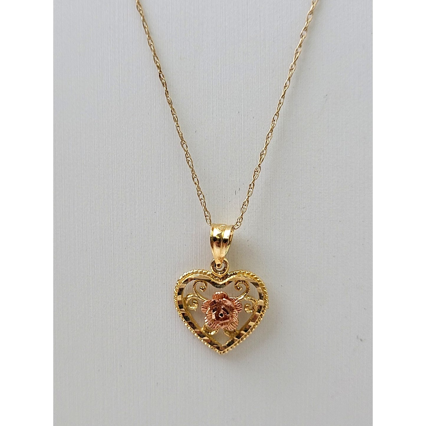 14K Black Hills Gold Rose & Heart Pendent on 10K Yellow Gold Dainty Chain