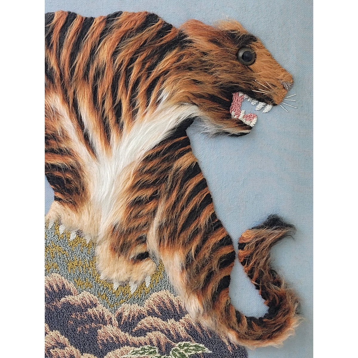 VTG 1960s Japanese Bunka Shisha Embroidered Picture Textured Tiger 19.5" x 15.5"