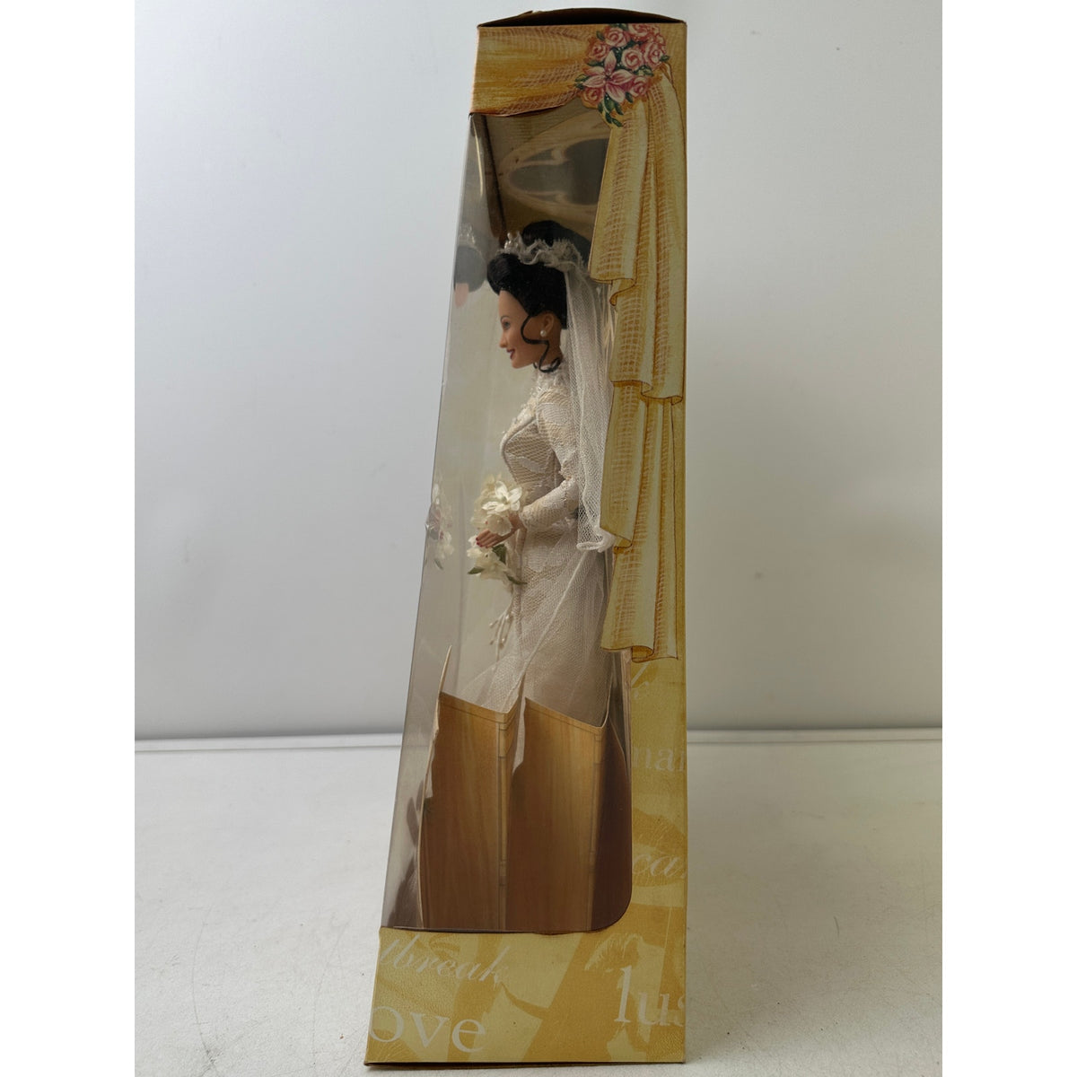 Vintage 1999 Mattel All My Children Erica Kane Champagne Lace Wedding Barbie NIB