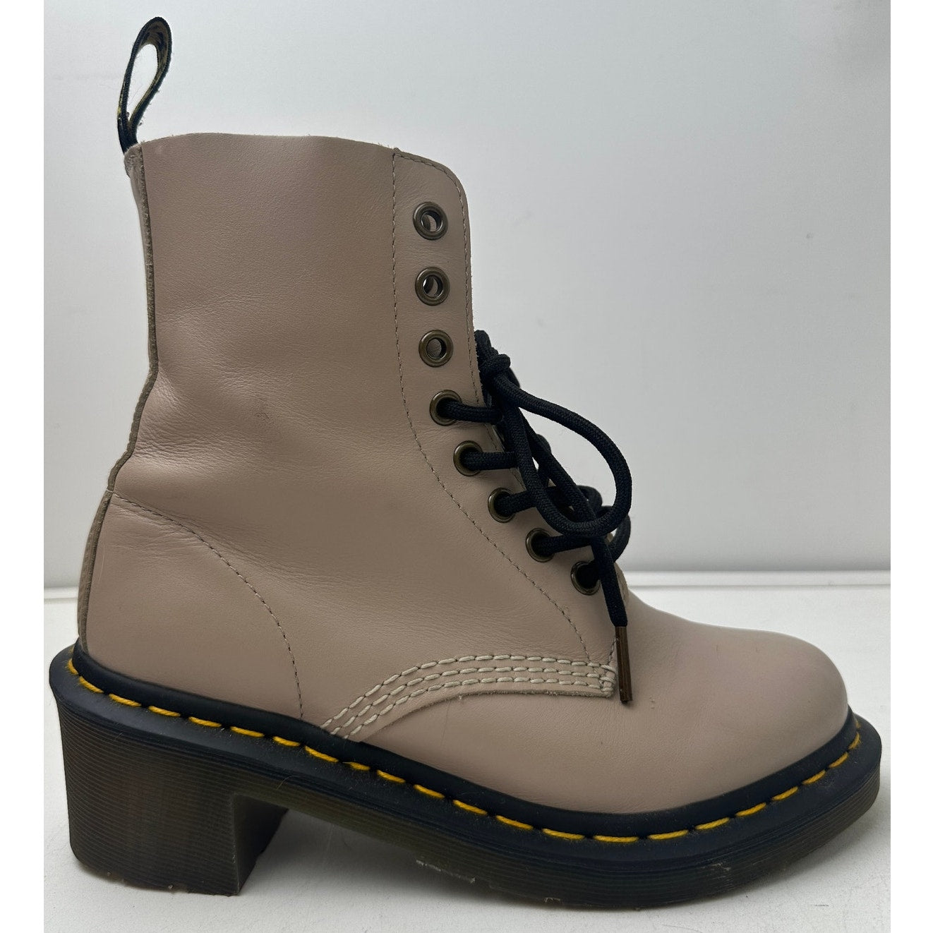 Dr. Martens Clemency Natural Wanama Heeled Lace Up Boots Women's Sz 6