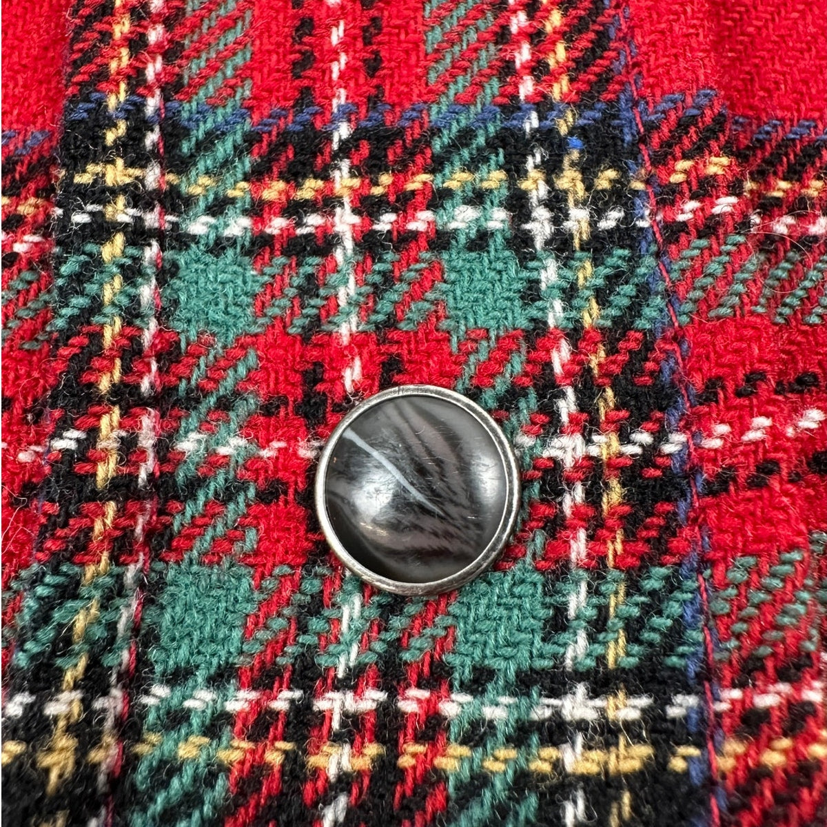 Pendleton Red Tartan Plaid 100% Virgin Wool Button Down Shirt Women's Sz L