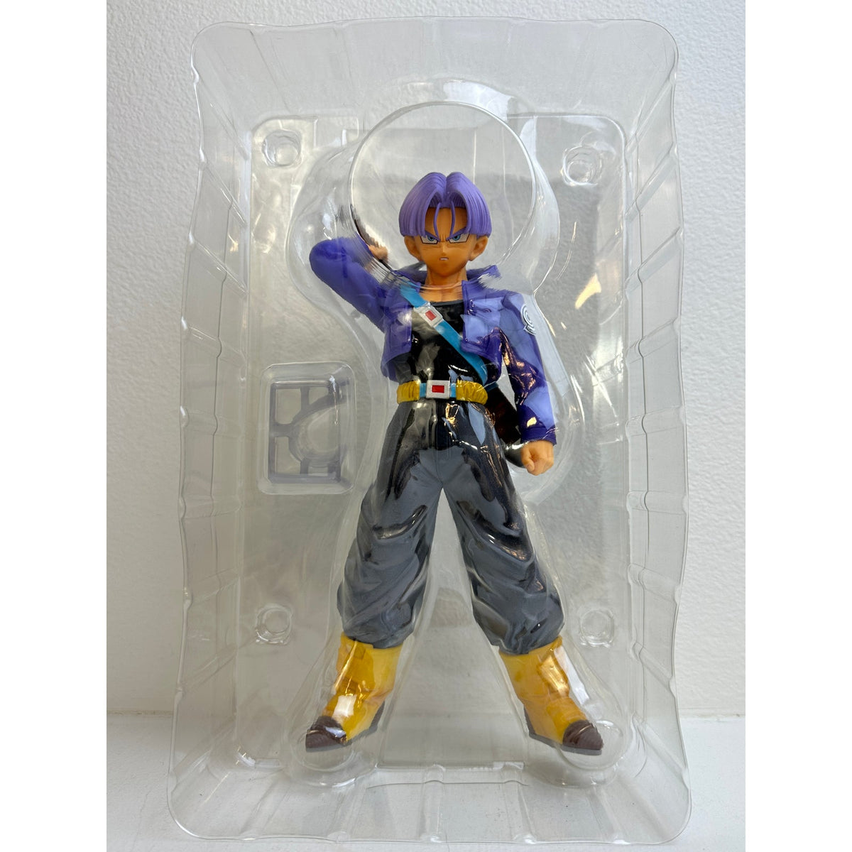 Dragon Ball Z Ichibansho Masterlise Trunks Dueling to the Future B Prize Figure