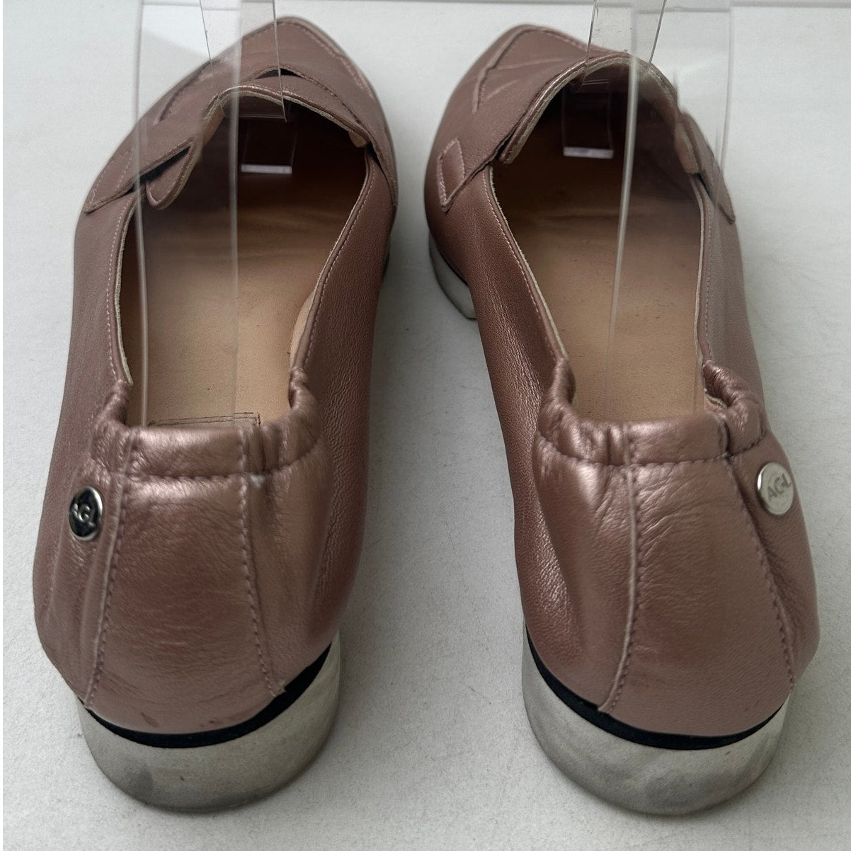 AGL Attilio Giusti Leombruni Metallic Rose Gold Micro Pointed Toe Loafers Women's Sz 8.5