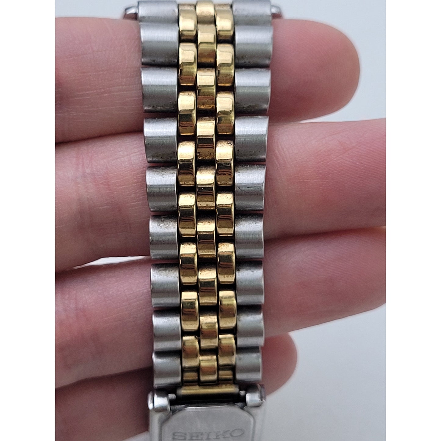 VTG Seiko Gold & Silver President Quartz 7N43-8111 White Dial Day Date | Works