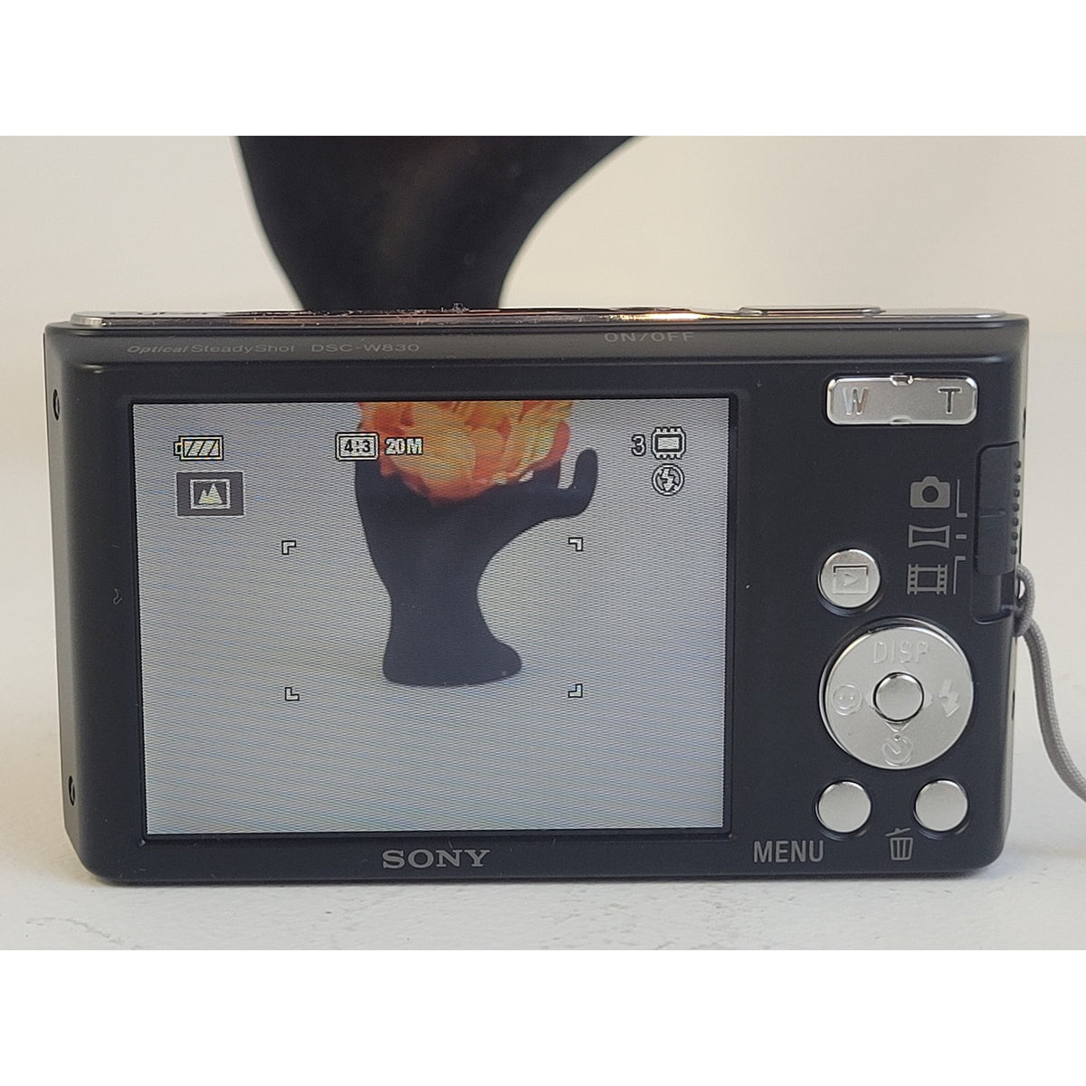 Sony Cyber-Shot DSC-WX80 Digital Camera Kit w Power Adapter & Original Box