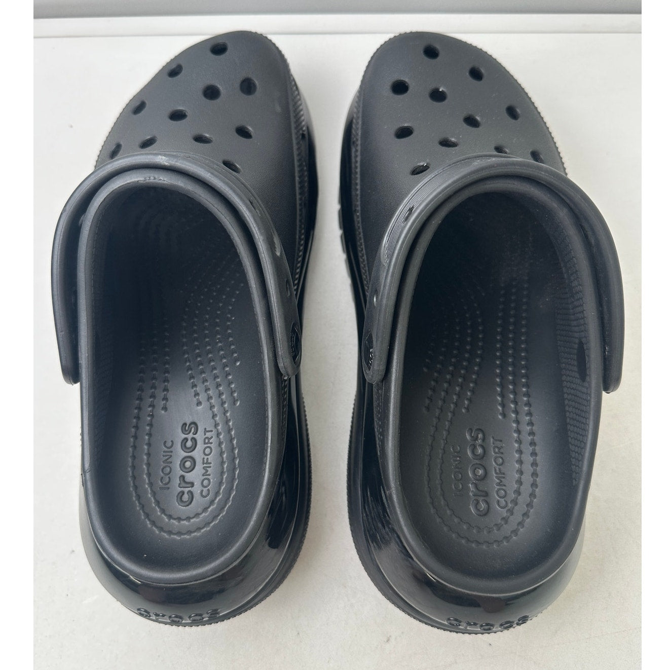 Crocs Classic Mega Crush Black Clogs Women's Sz 8