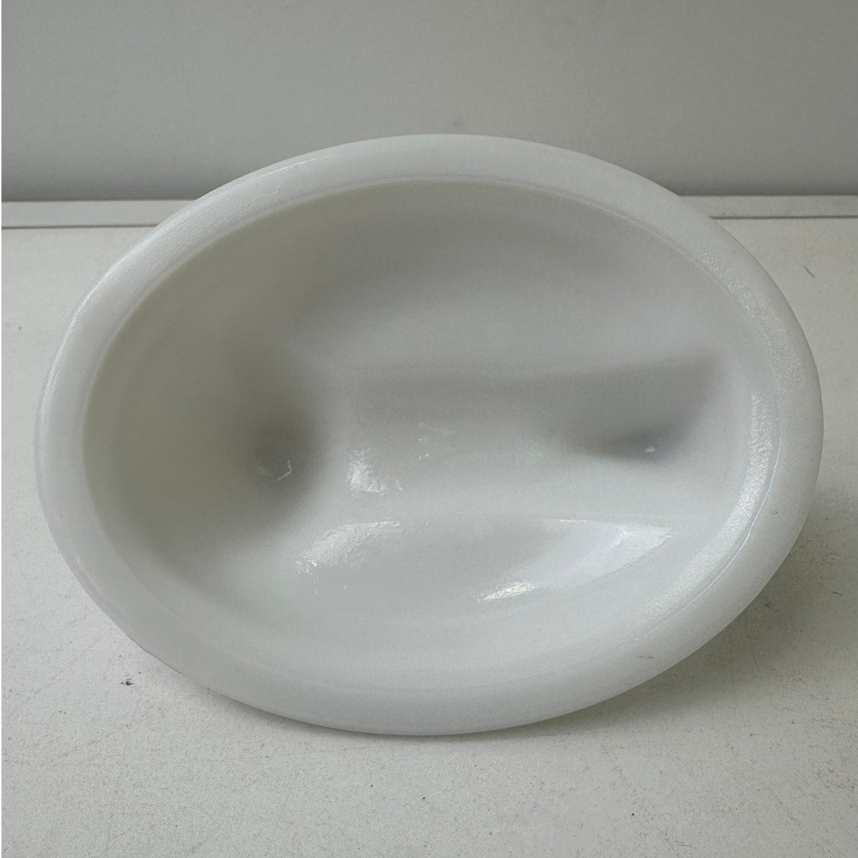 Vintage Westmoreland White Milk Glass Hen On Nest Covered Dish