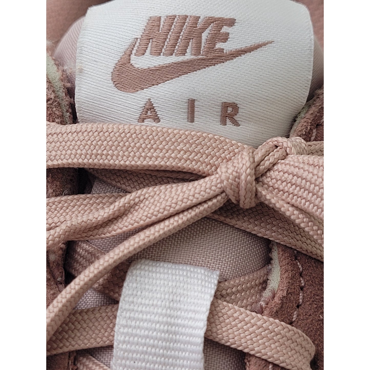 Nike Max Excee Casual Sneaker Pink Rose Whisper Women's Sz 8