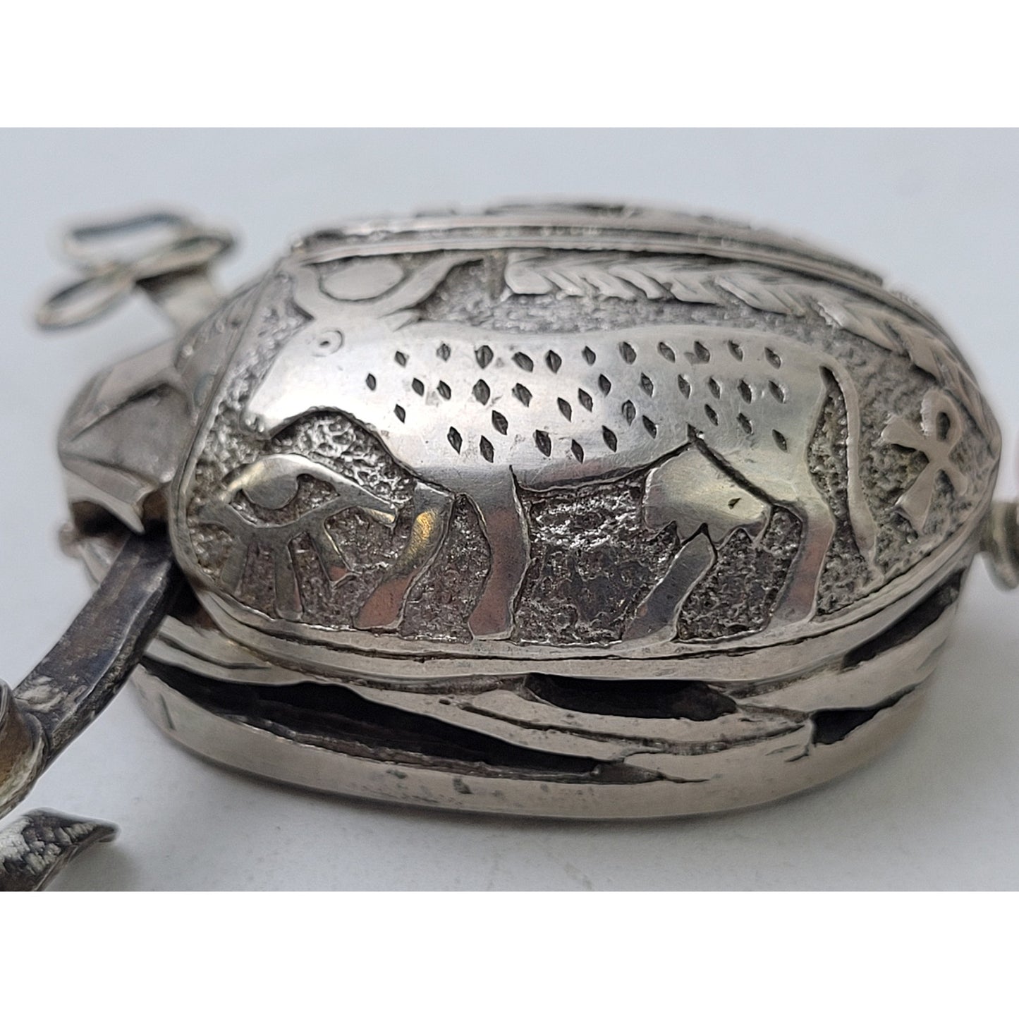 Antique/Vintage Sterling Silver Scarab Beetle Carved Hieroglyphics 77.85g