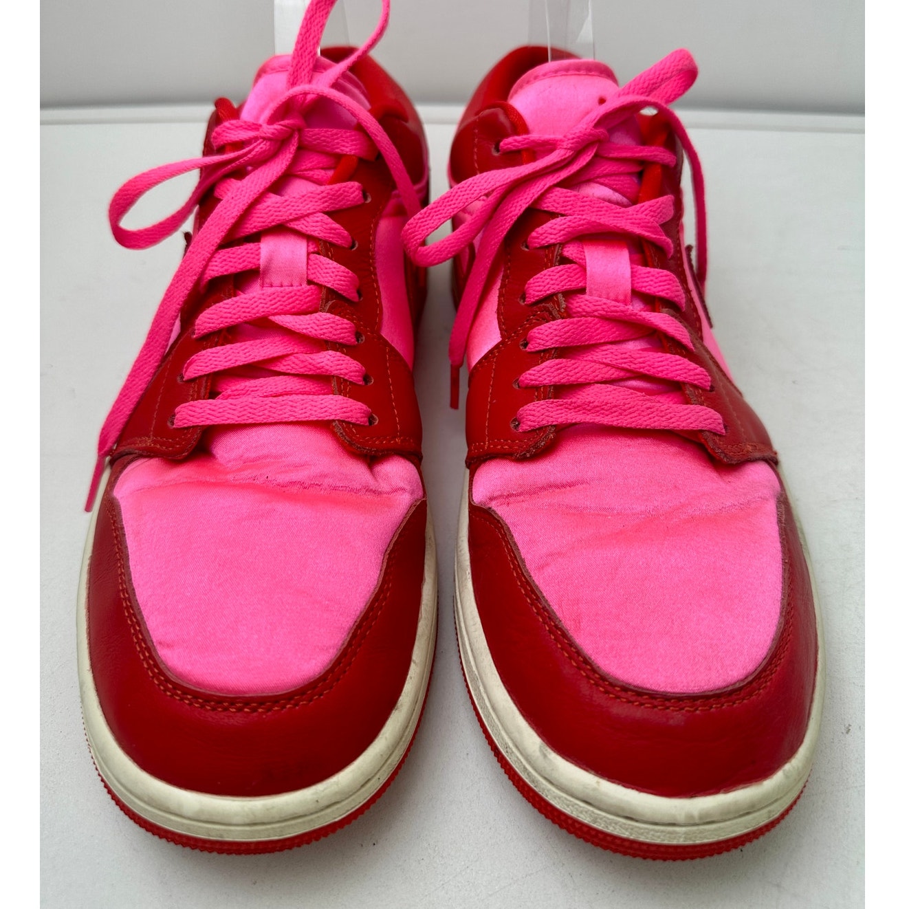 Air Jordan 1 Low SE Pink Blast Sneakers Women's Sz 11