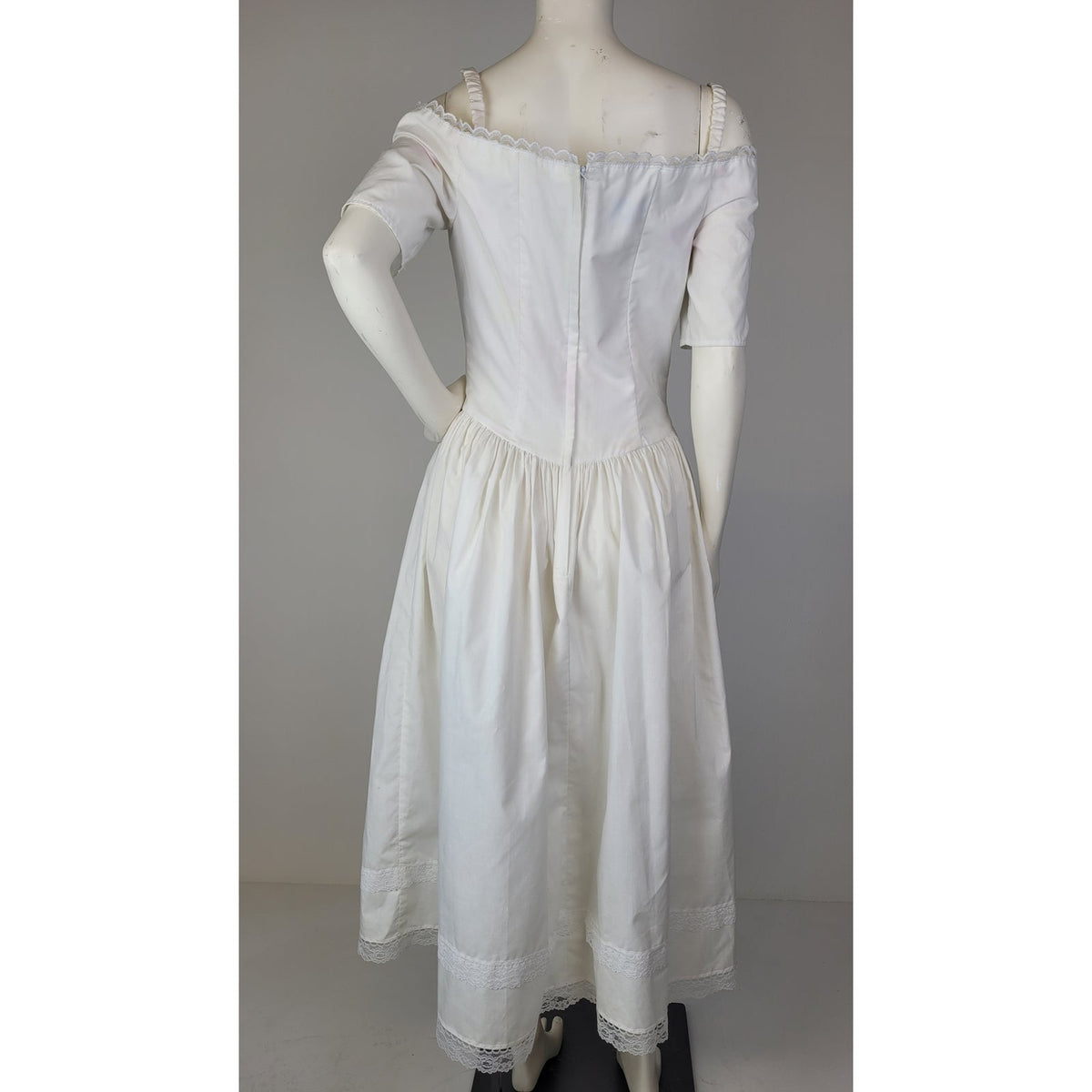 Vintage 1980s Gunne Sax White Off-the-Shoulder Bridal Midi Dress Sz M