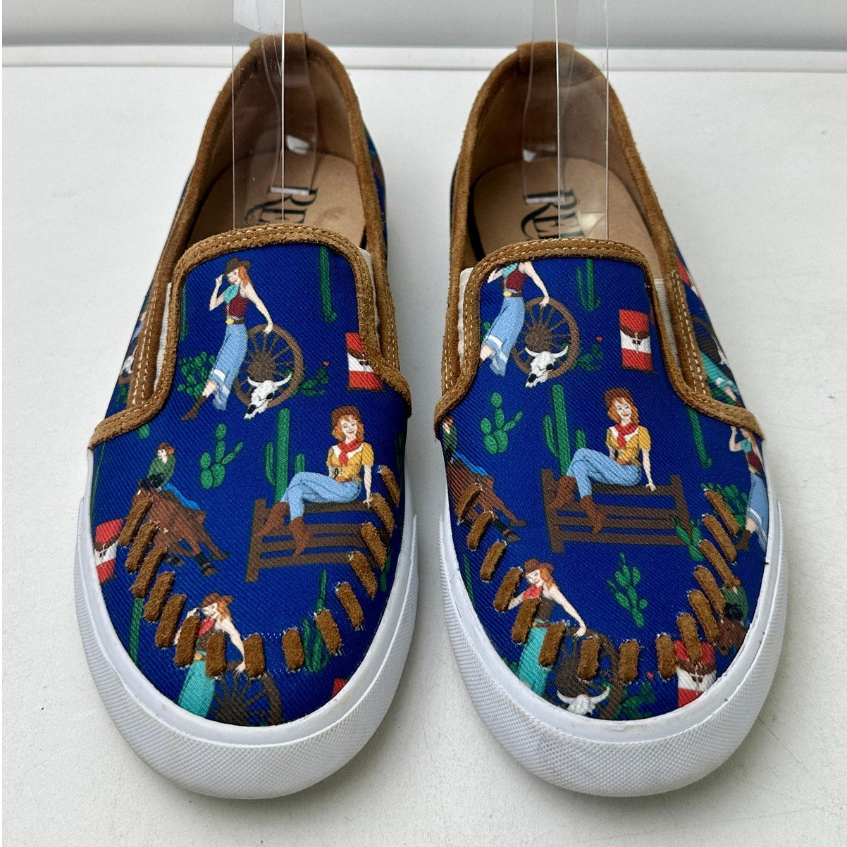 Justin Reba Blue Western Cowgirl Print Slip-On Shoes Women's Sz 9.5