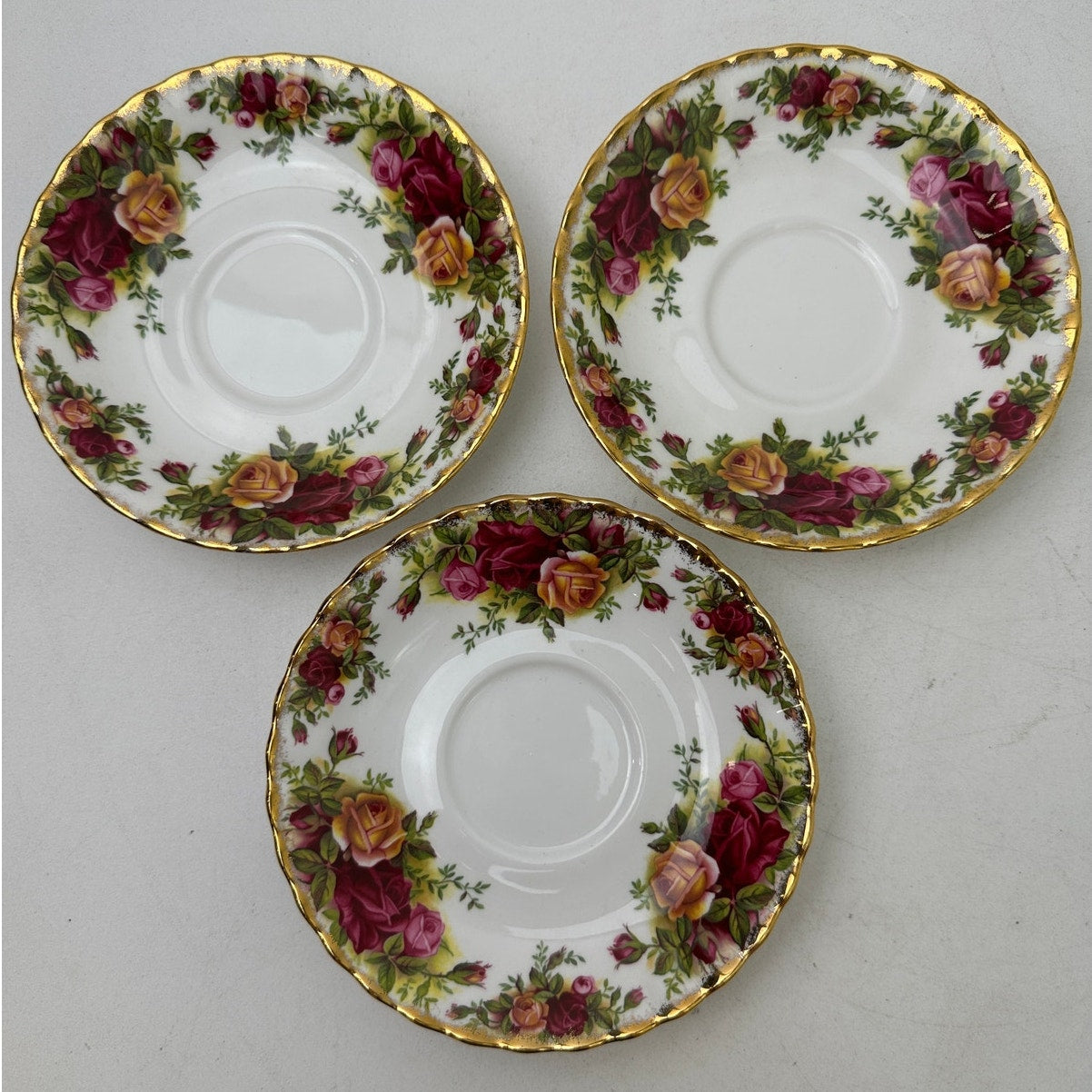Vintage Royal Albert "Old Country Roses" Bone China Teacup & Saucer | Set of 3