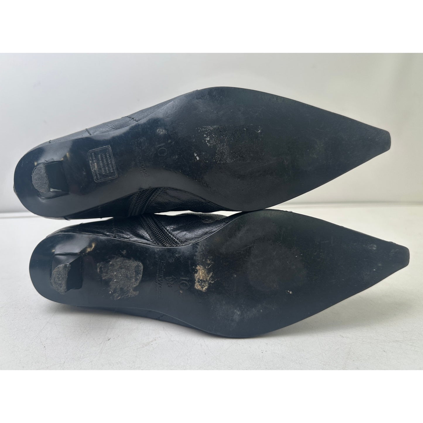 Vintage Briarwood Black Leather Pointed Toe Kitten Heel Boots Women's Sz 10