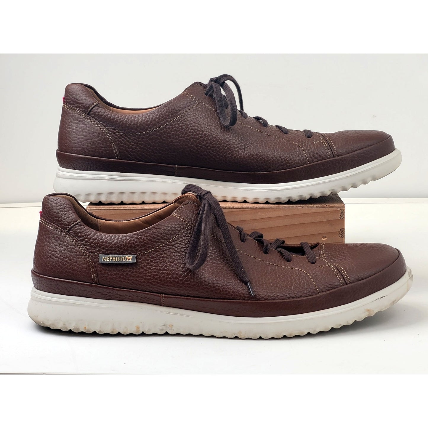 Mephisto Thomas Sneaker in Hazelnut w Textured Leather Upper Men's Sz 13