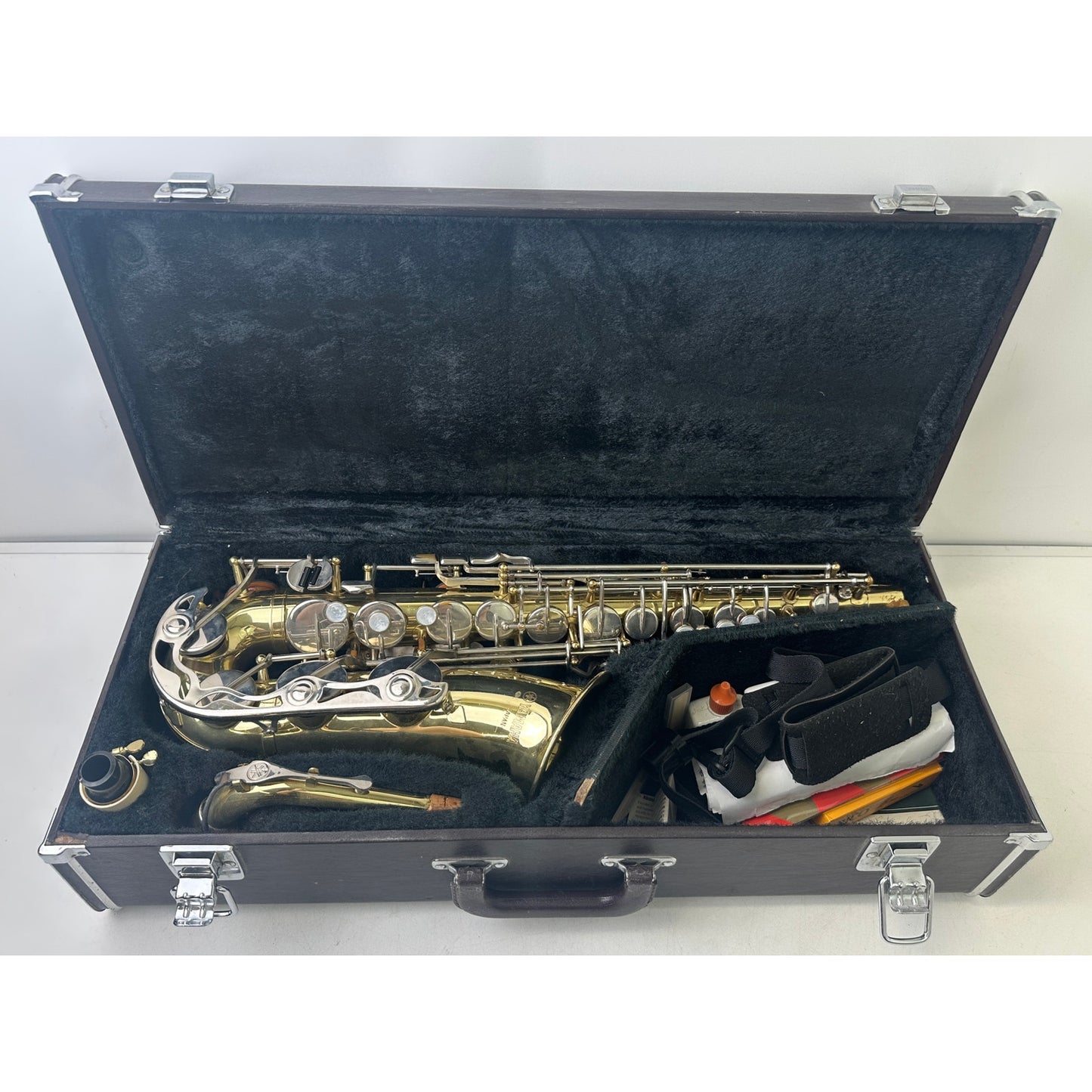 Yamaha YAS-23 Standard Student Alto Saxophone W/ Hard Case | Untested