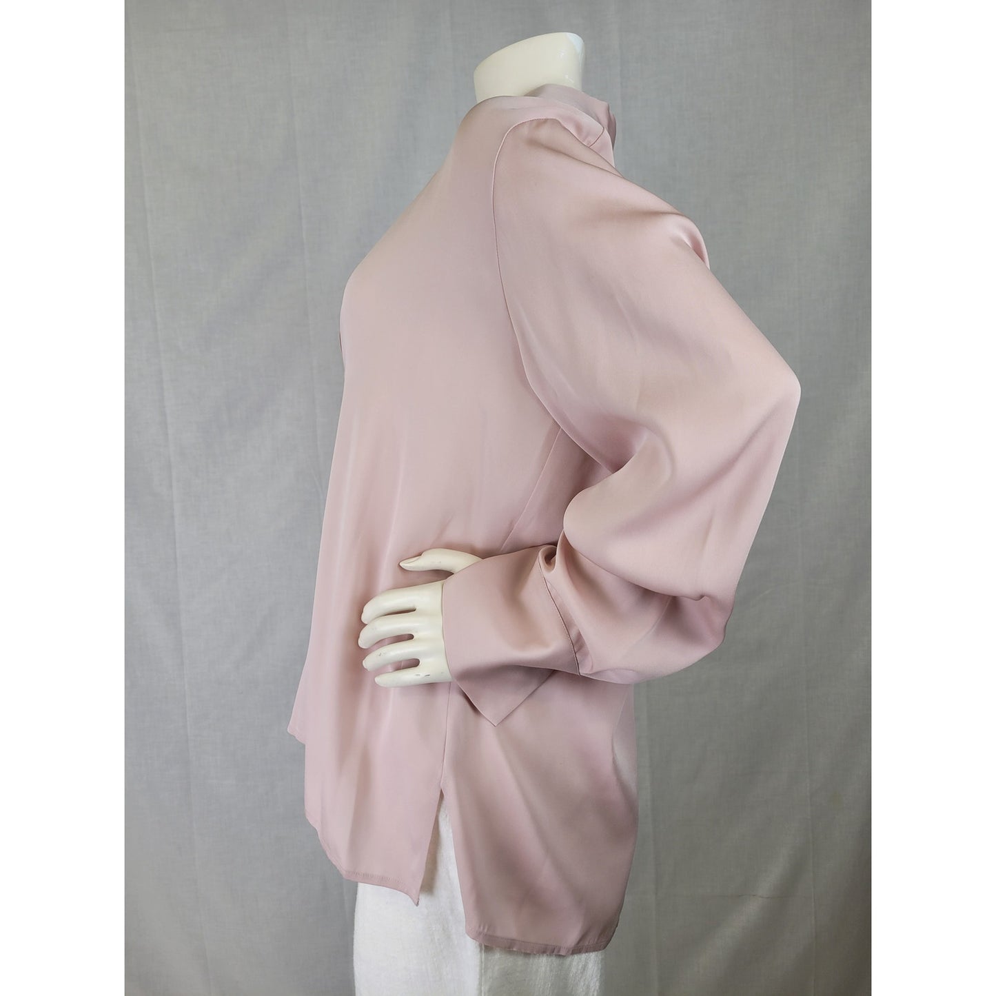 VINCE Soft Pink Silk Collared Blouse Women's Sz L MSRP: $395 NWT