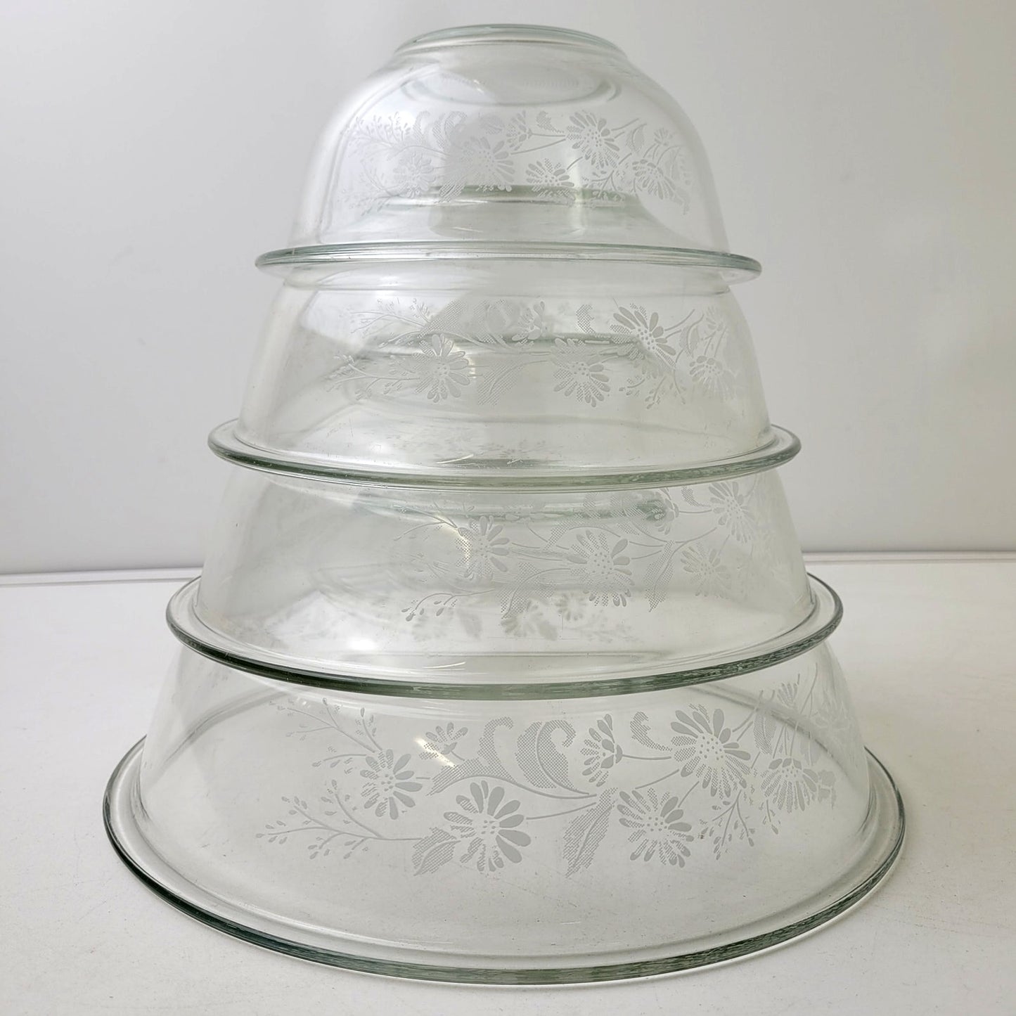 Vintage Pyrex Colonial Mist Nesting Bowls Set of 4 White Daisy Batter Bowls USA