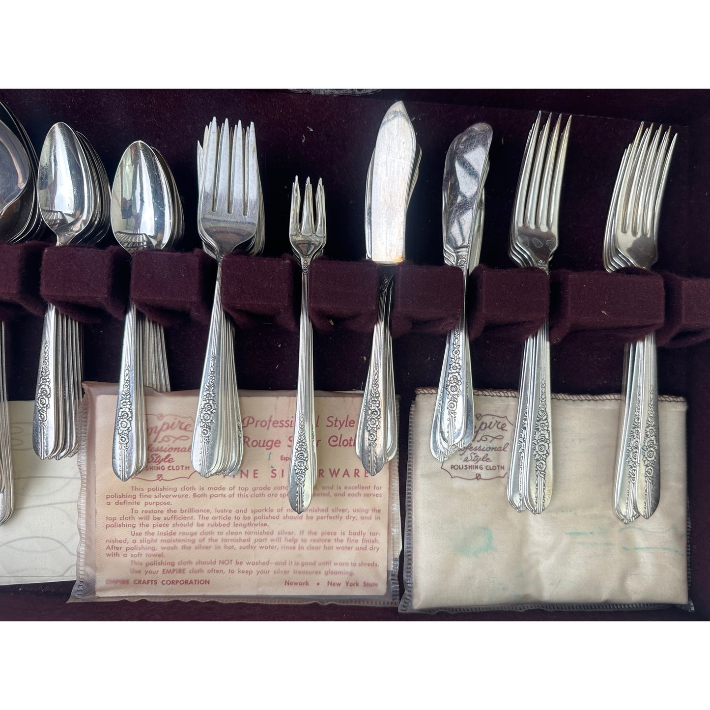 85-Piece Oneida Nobility Plate "Royal Rose" Silverware Set with Wood Chest