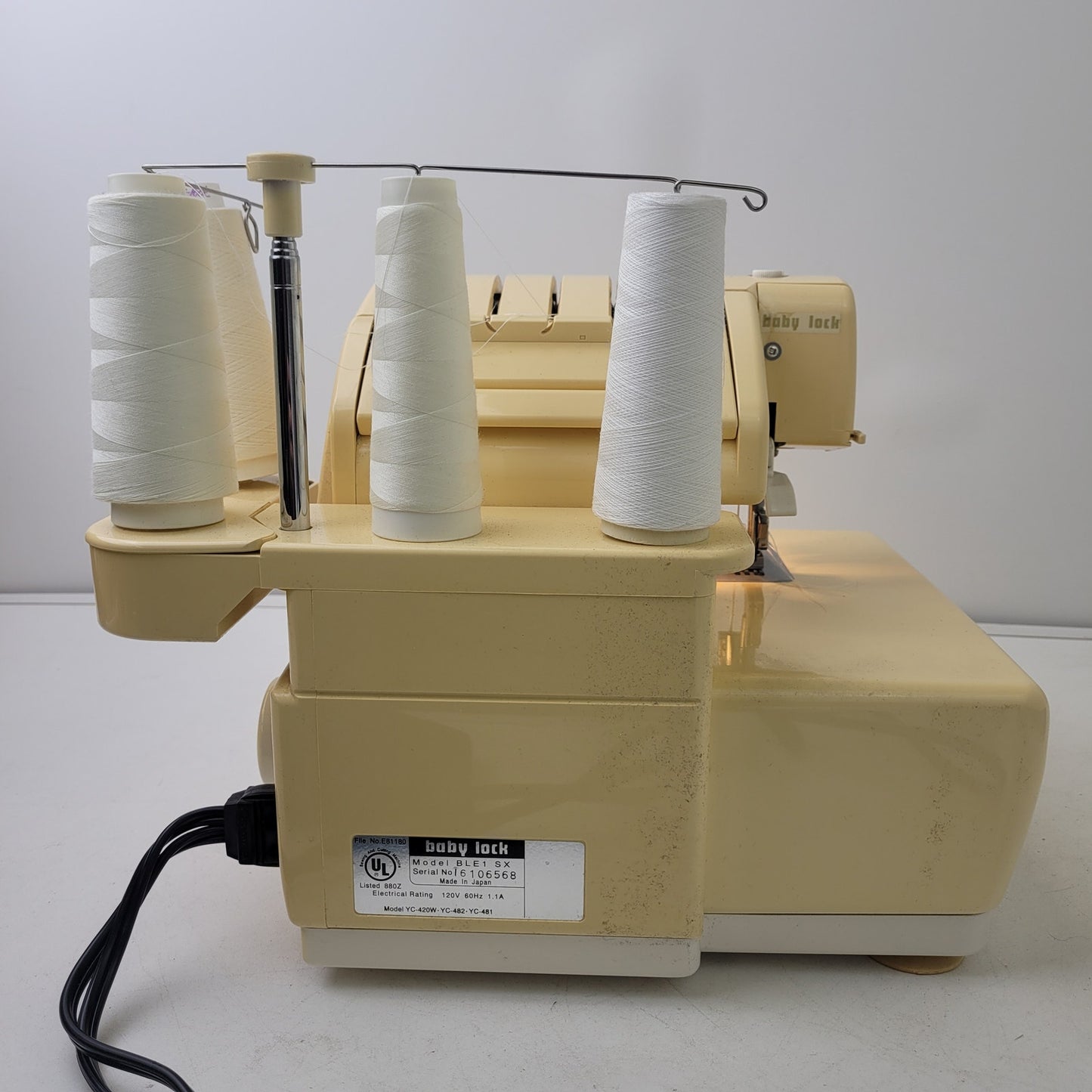 Baby Lock Eclipse SX Overlocker Serger Model BLE1SX w Foot Pedal & Manual