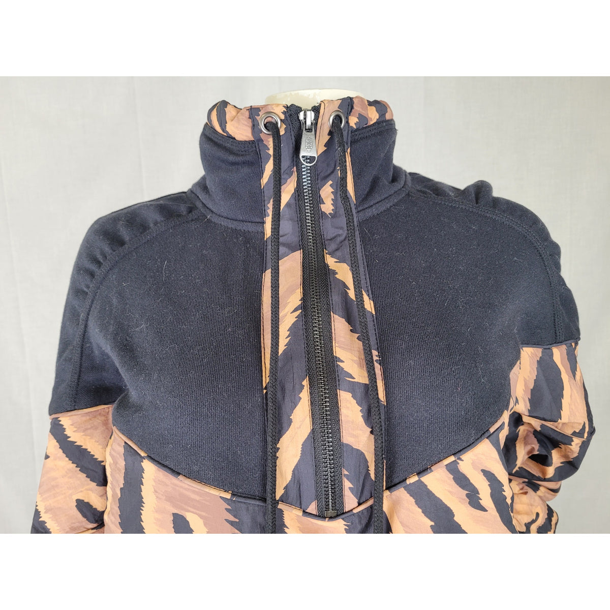 Free People Movement Walk the Line Pullover Tiger Stripe Sz XS NWT MSRP $198