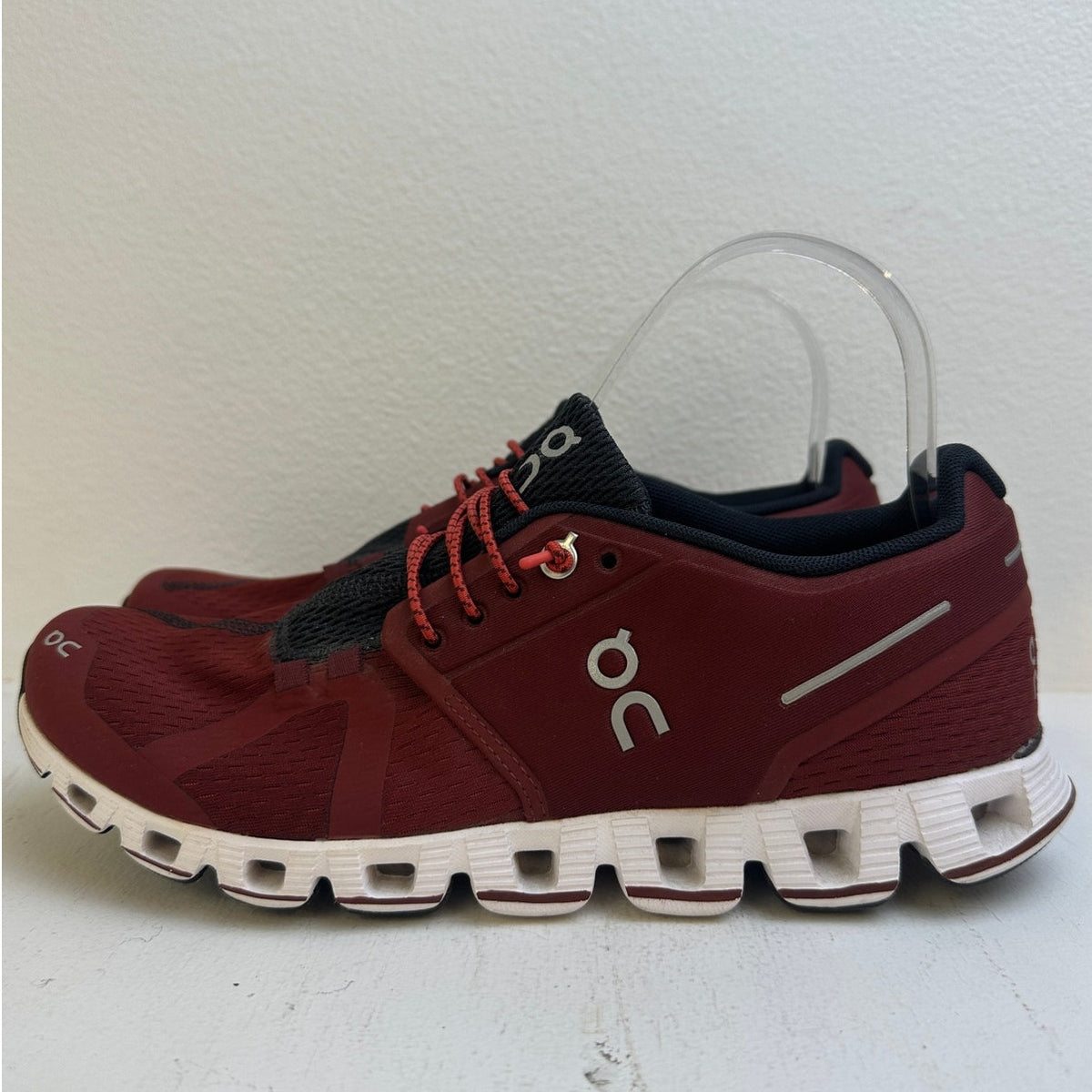 On Cloud Running Shoes Burgundy Ruby Red 19.99193 Women's Sz 8