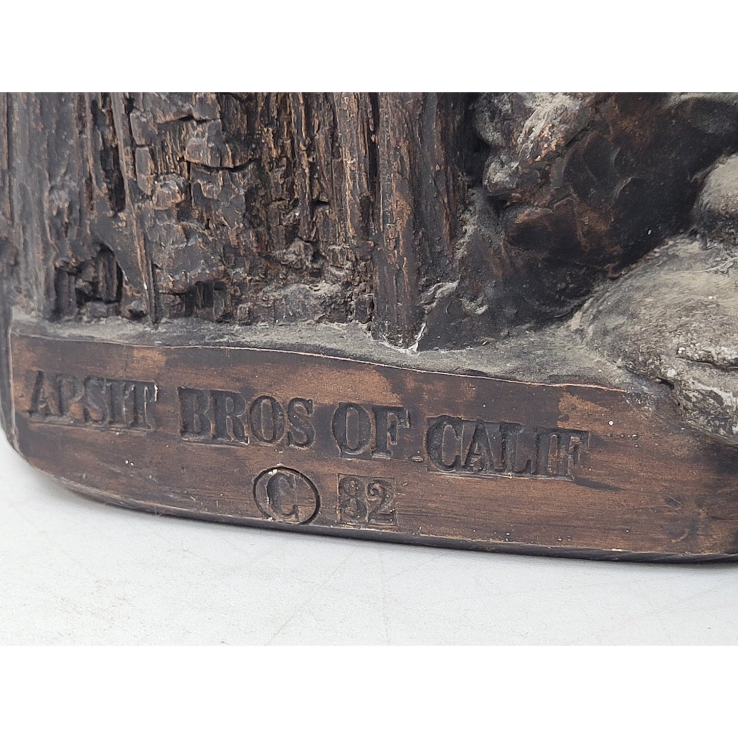 Vintage Apsit Bros Cali Western Cowboy Outlaw Chalkware Table Lamp & Shade