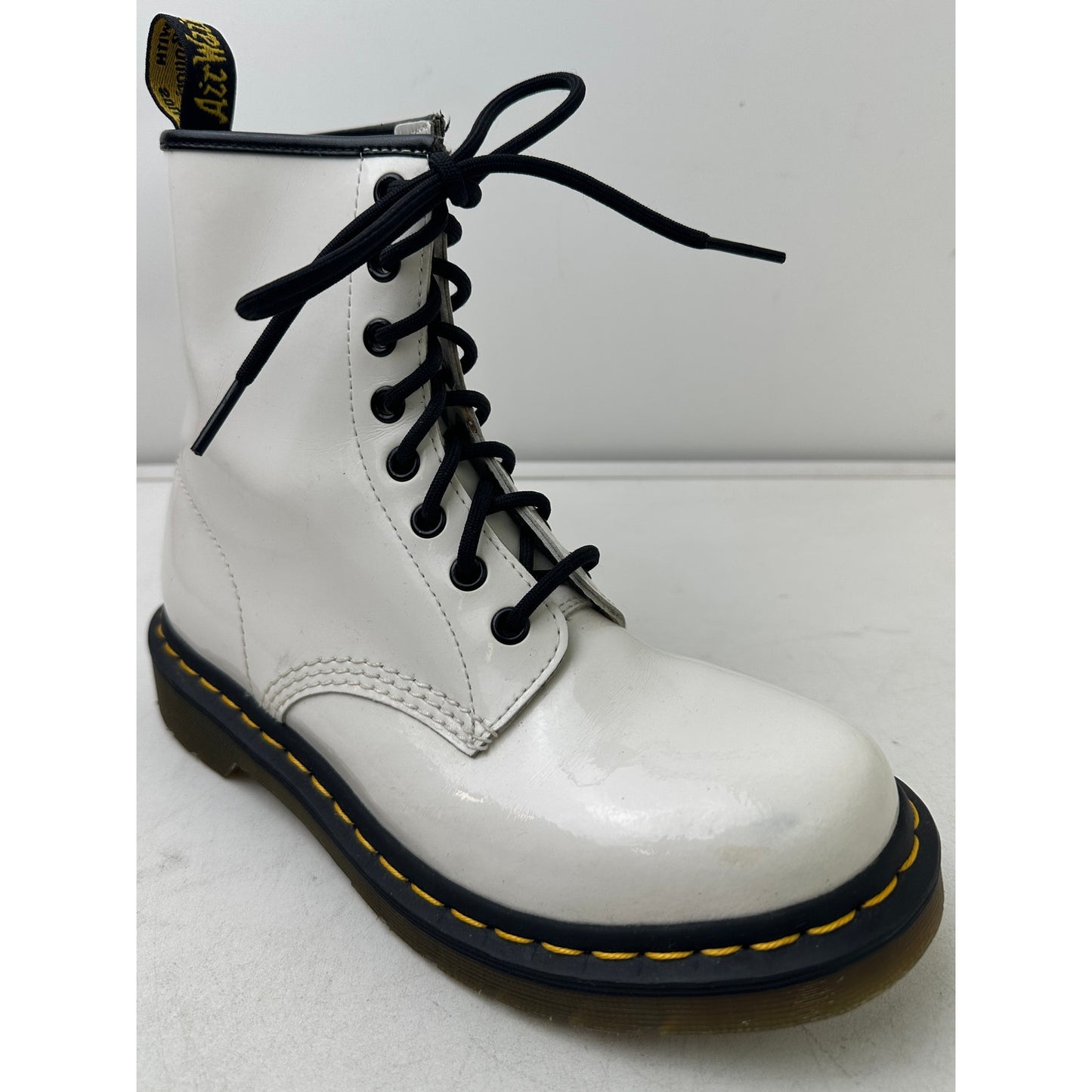 Dr. Martens 1460 White Patent Leather 8-Eye Combat Boots Women's Sz 7