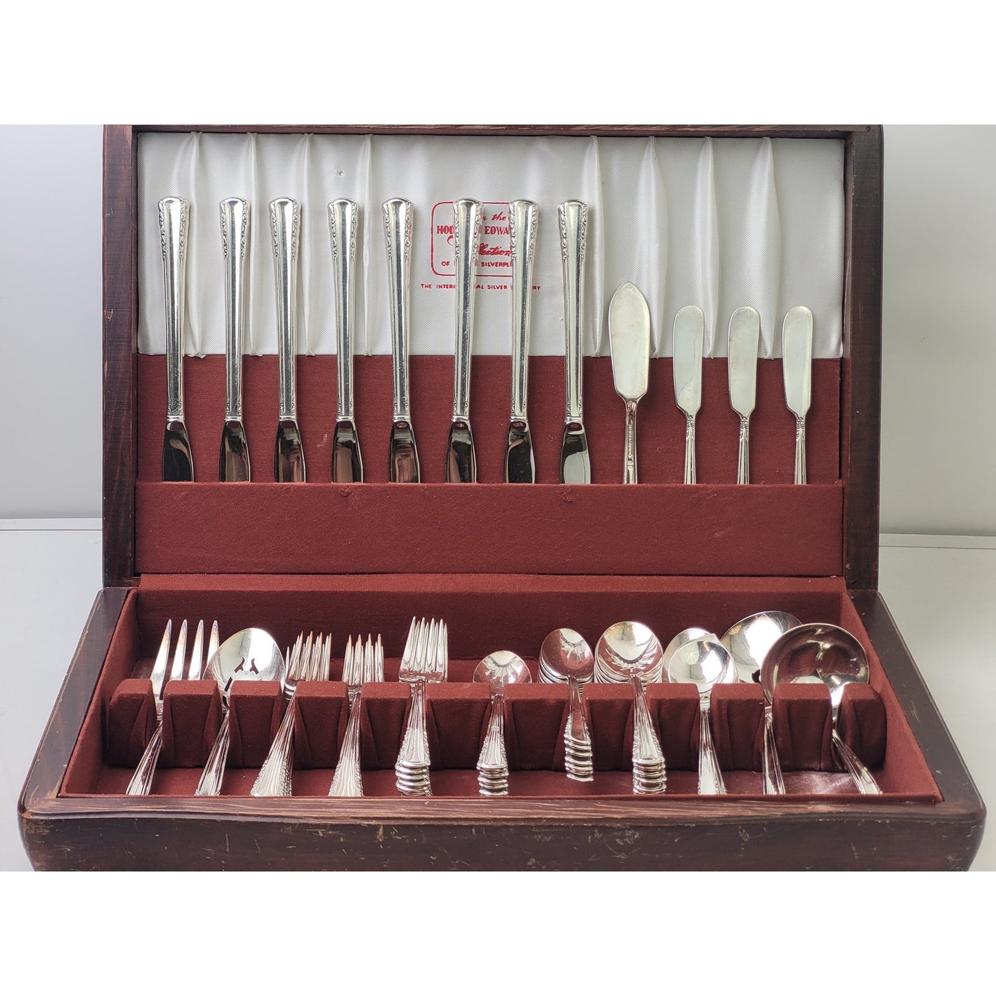 VTG Holmes & Edwards Inlaid Silverplate Flatware Set in Wooden Box | Set of 57