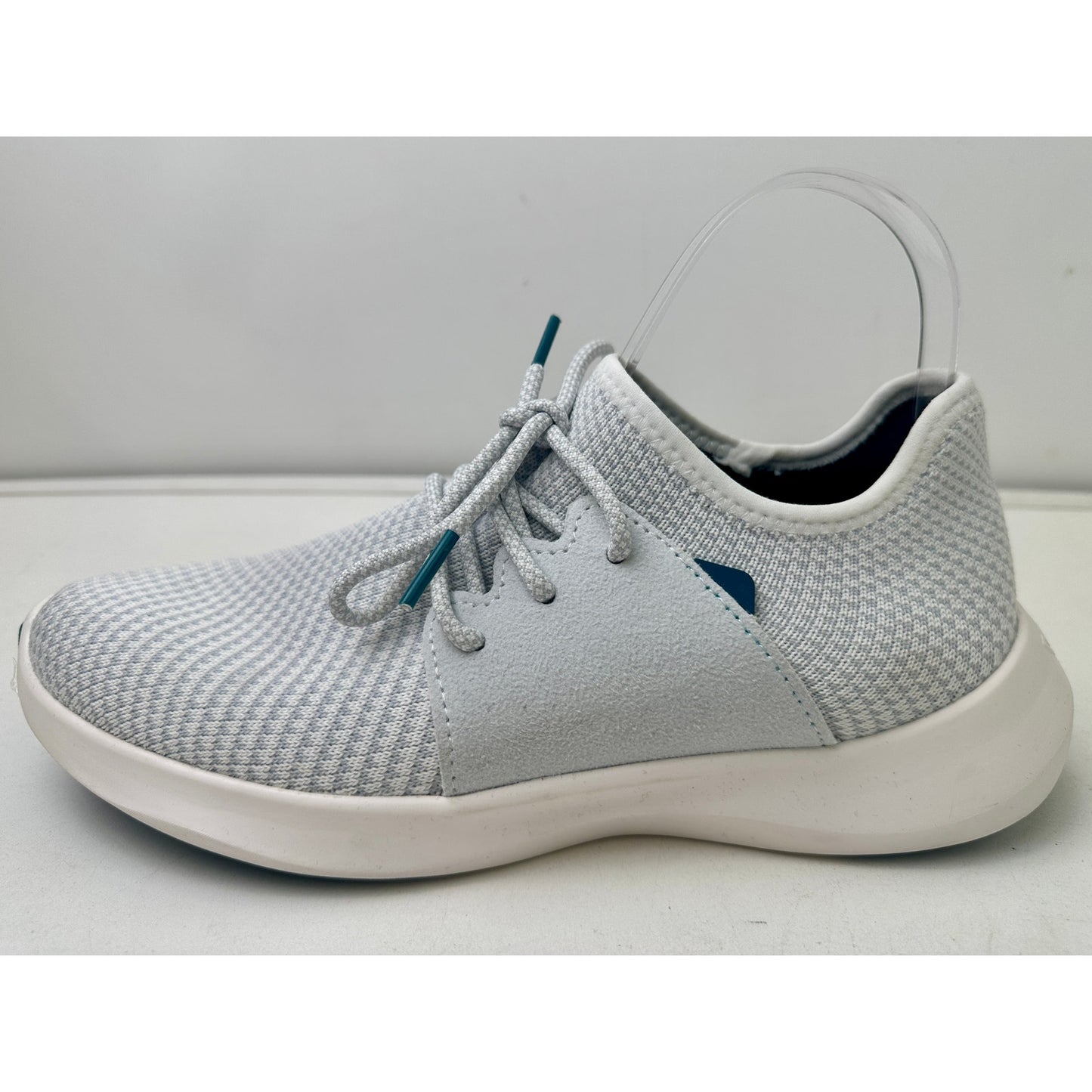 Vessi Everyday Classic Waterproof White/Grey Knit Sneakers Women's Sz 8