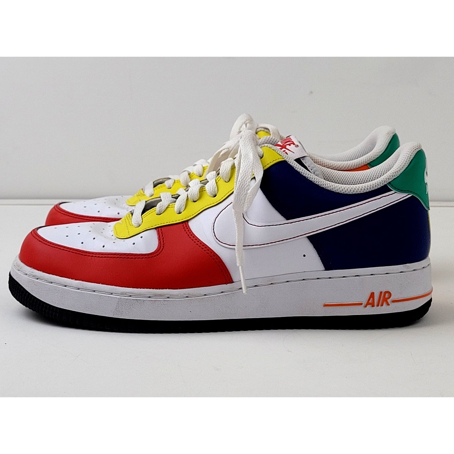 Nike Air Force 1 Low 07 LV8 Sneakers Rubiks White Red Blue Men Sz 10.5