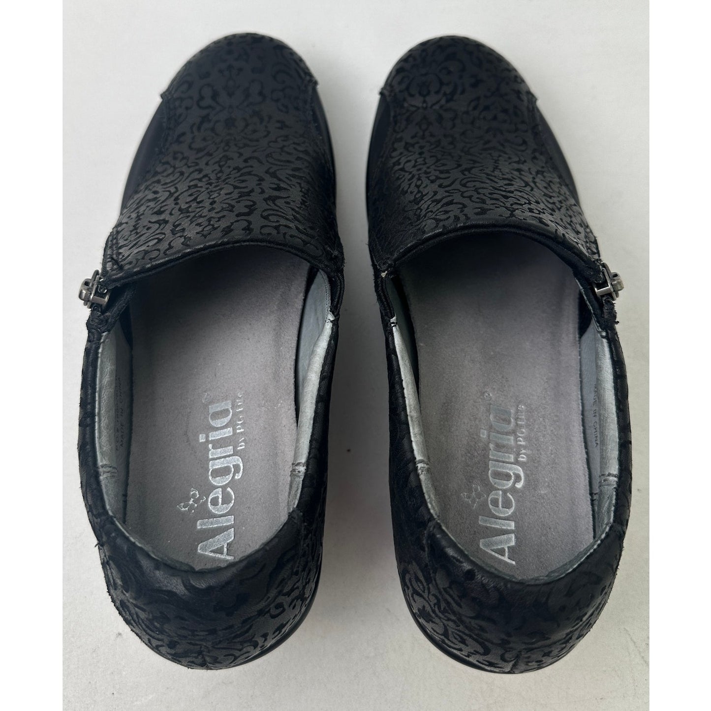 Alegria Hayden Black Floral Embossed Leather Shoes Women's Sz 36