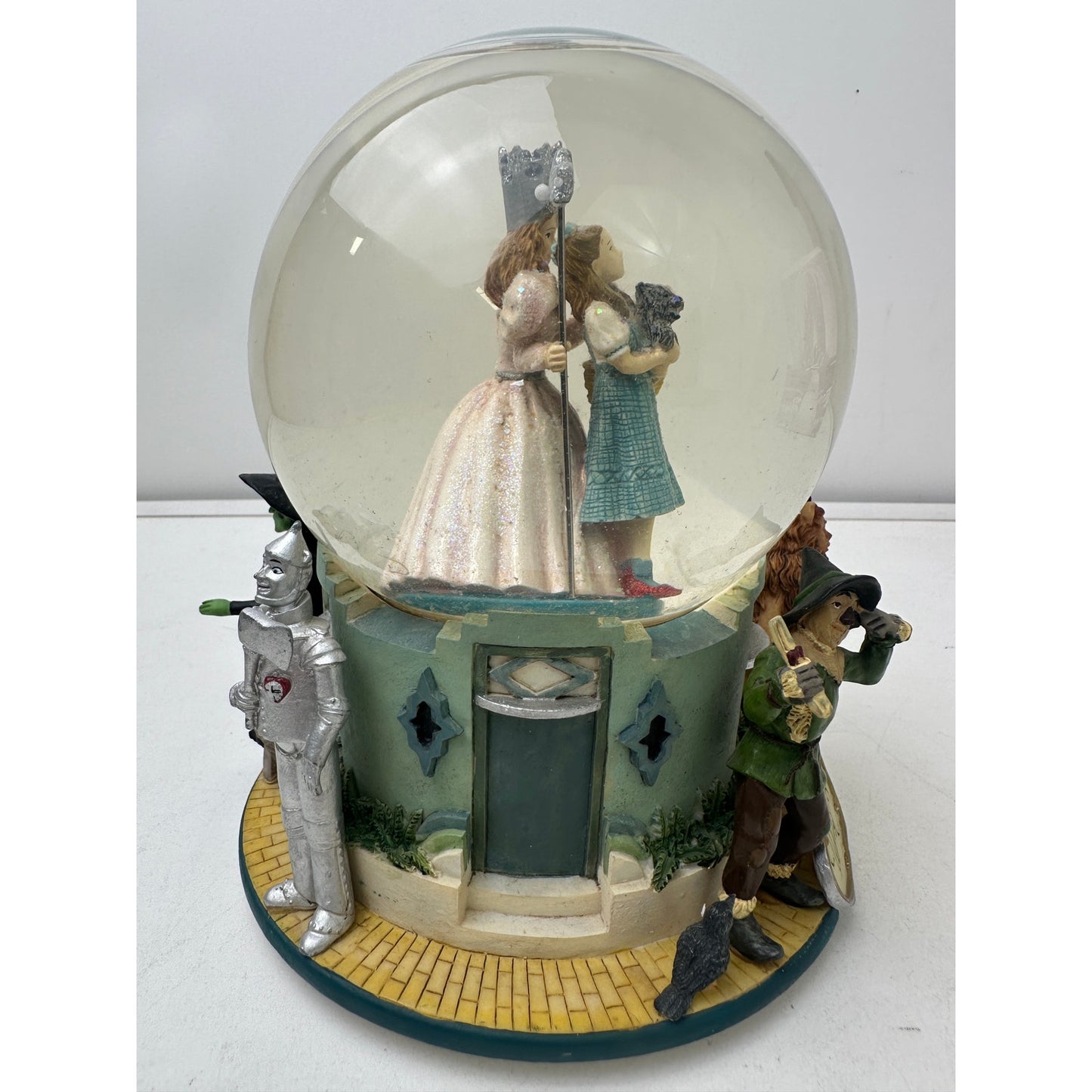 Vintage 1999 Wizard of Oz "No Place Like Home" Musical Water Globe
