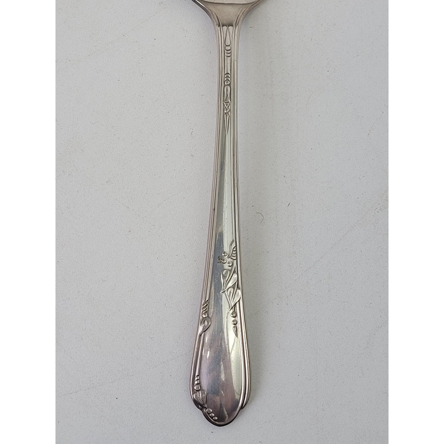 Vintage Wm A Rogers Oneida Meadowbrook Silverplate Silverware Set of 32