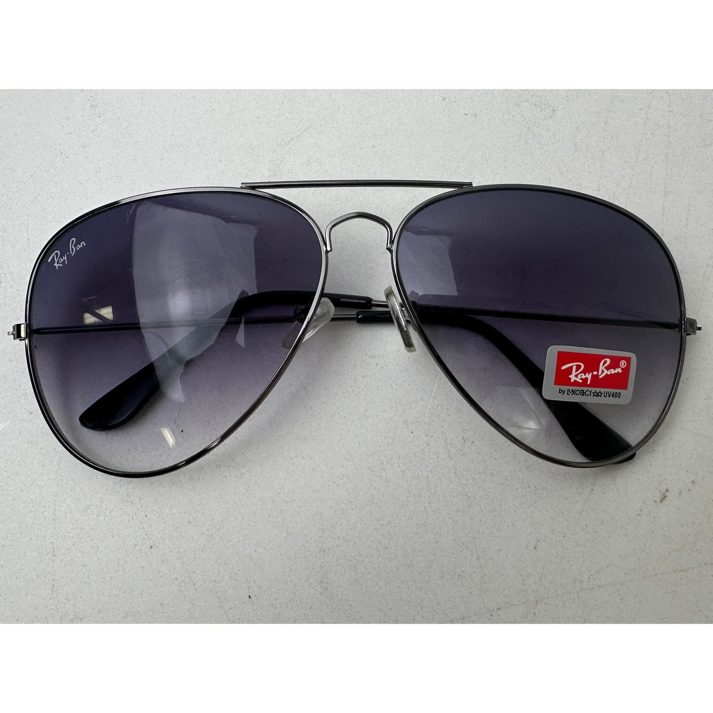 Authentic Ray-Ban Aviator Classic Black / Gradient Lenses Unisex Sunglasses