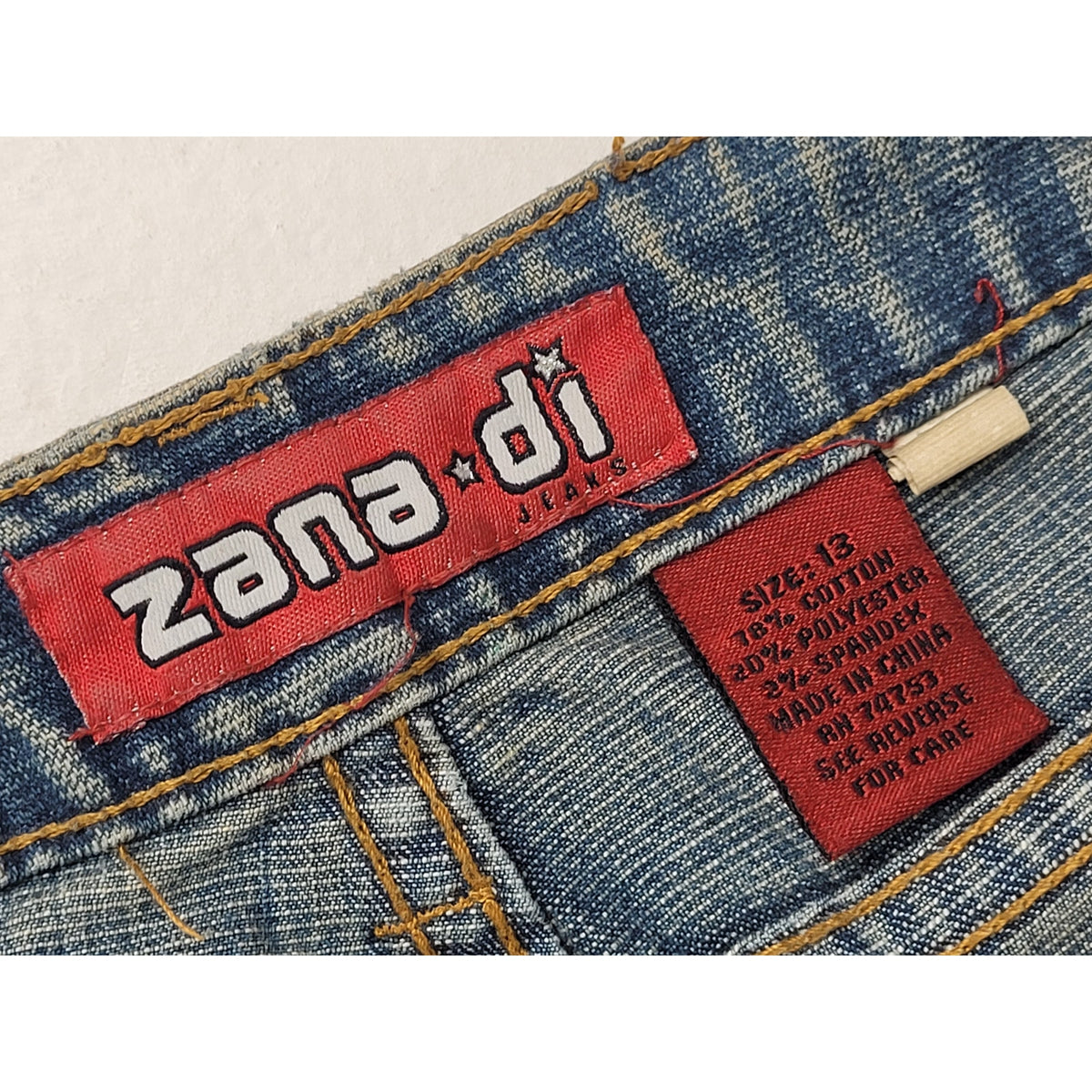 VTG Y2K Zana Di Low-Rise Bootcut Jeans w Faux Leather Cord Accents Women's Sz 13