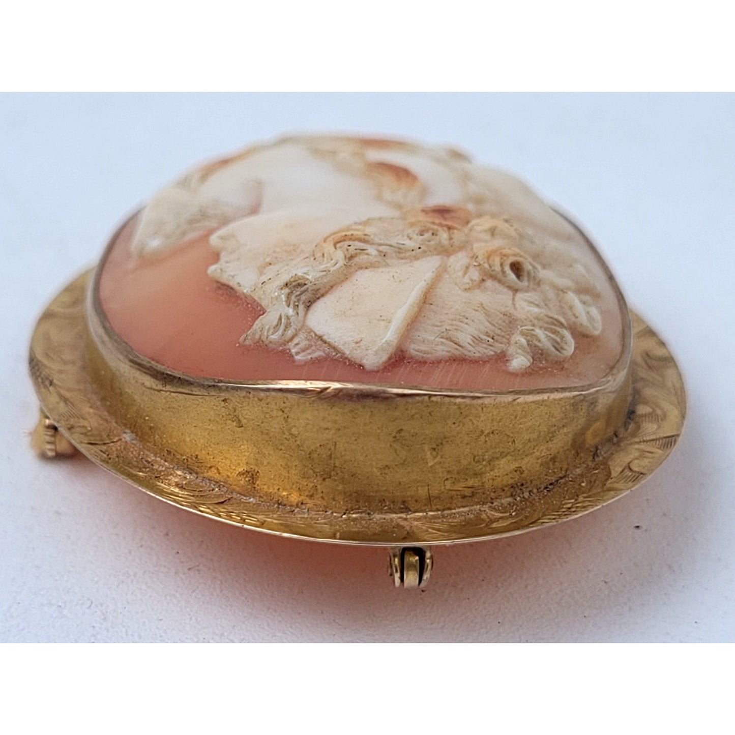 Antique Cameo Brooch Pendant 10K Yellow Gold Gorgeous Goddess Carved Shell Large