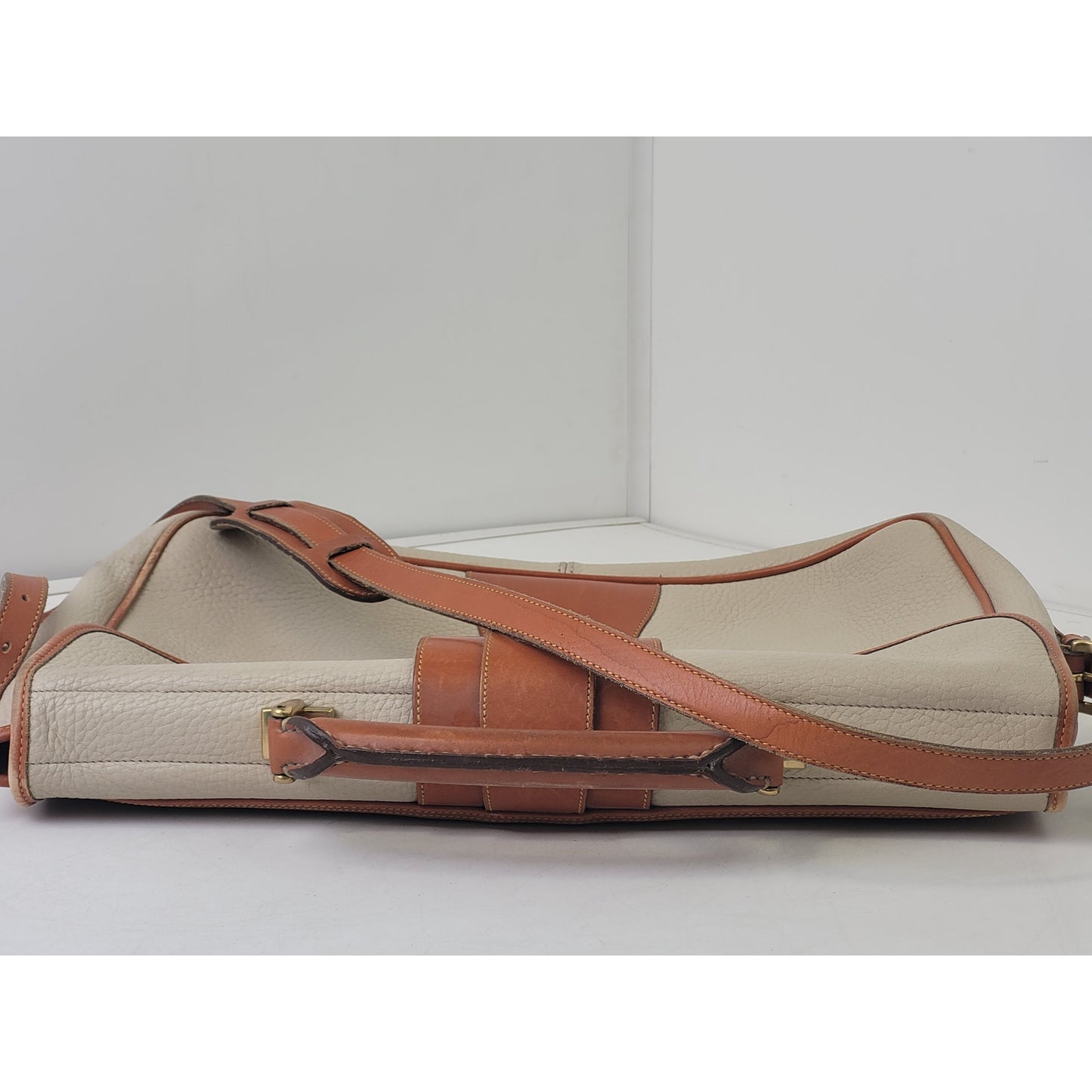 VTG Dooney & Bourke Large Equestrian Flap Bag Briefcase in Bone & British Tan
