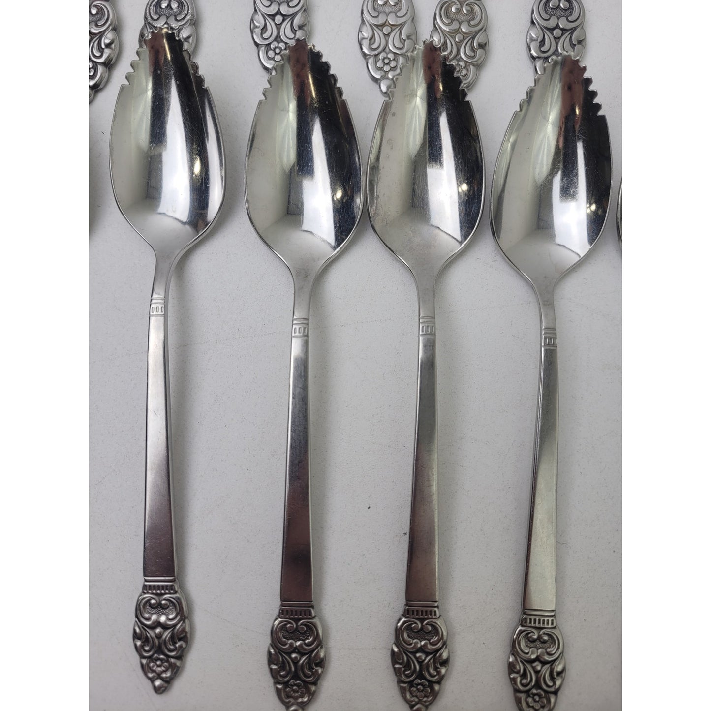 Vintage Oneida Community Stainless Nordic Crown Flatwear Set of 76