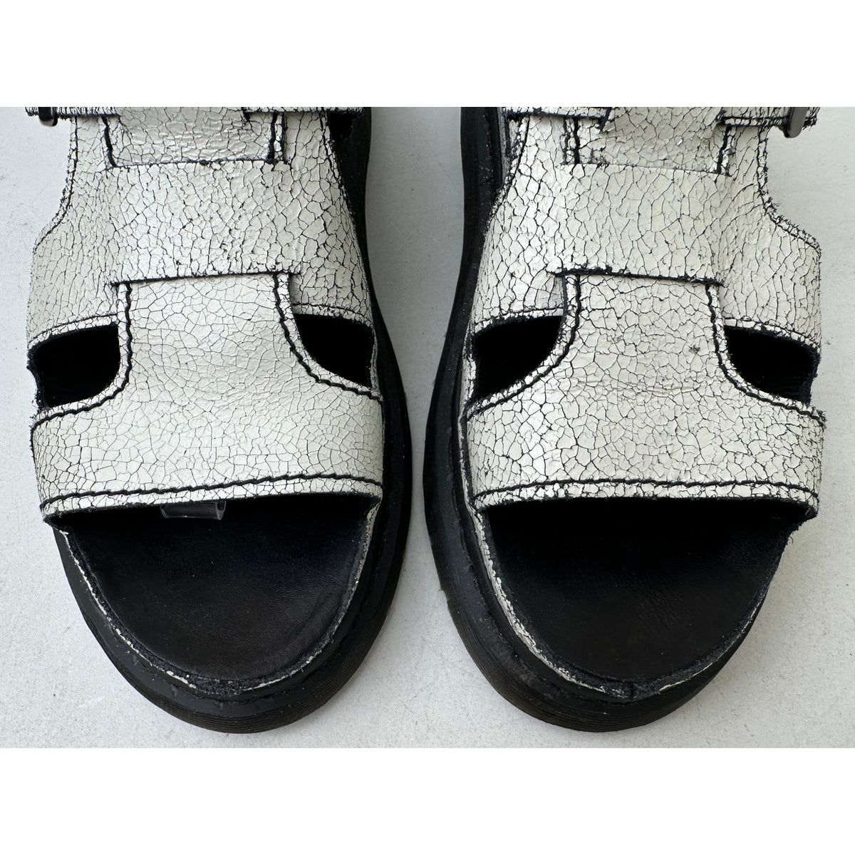 Vintage Dr. Martens Asha Double Tongue White Crackle Leather Sandal Women's Sz 9