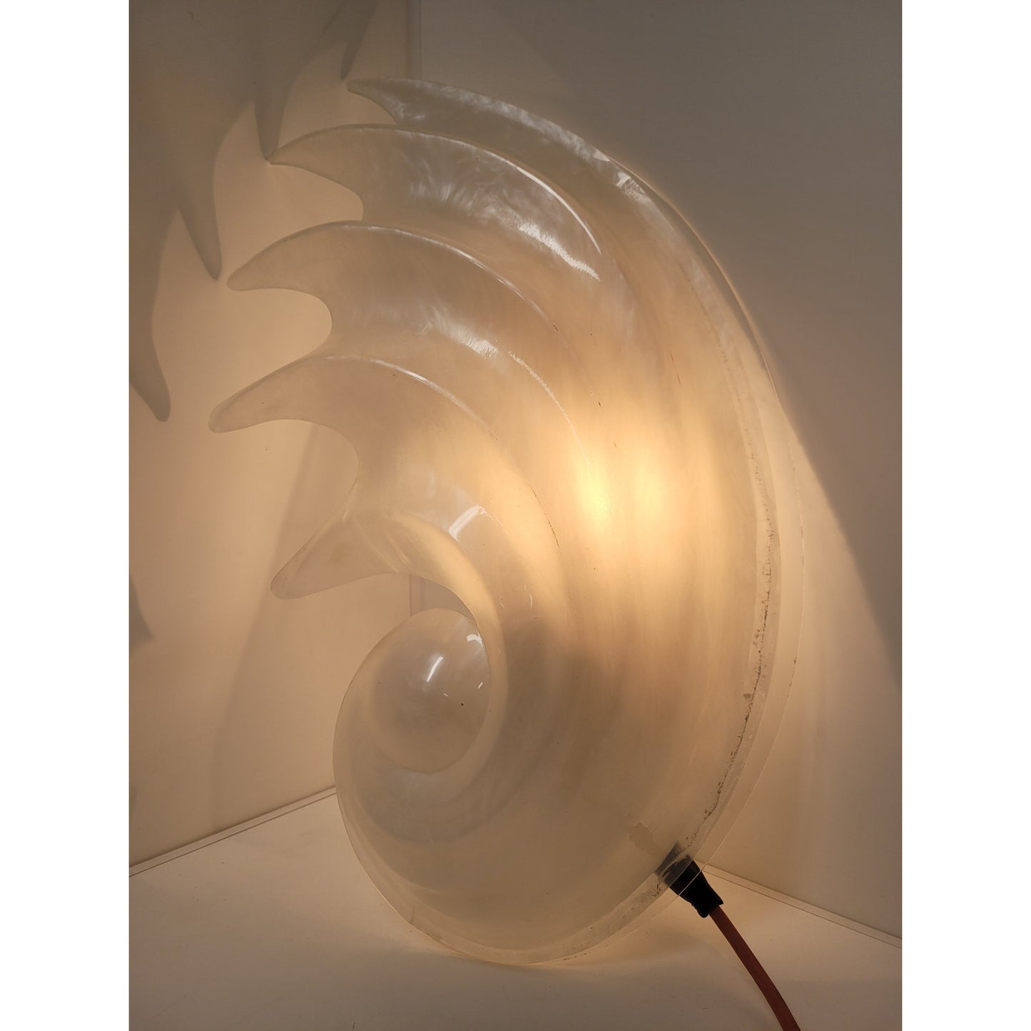 *RARE* Vintage 1970s Large Lucite Seashell Rougier Wall Light