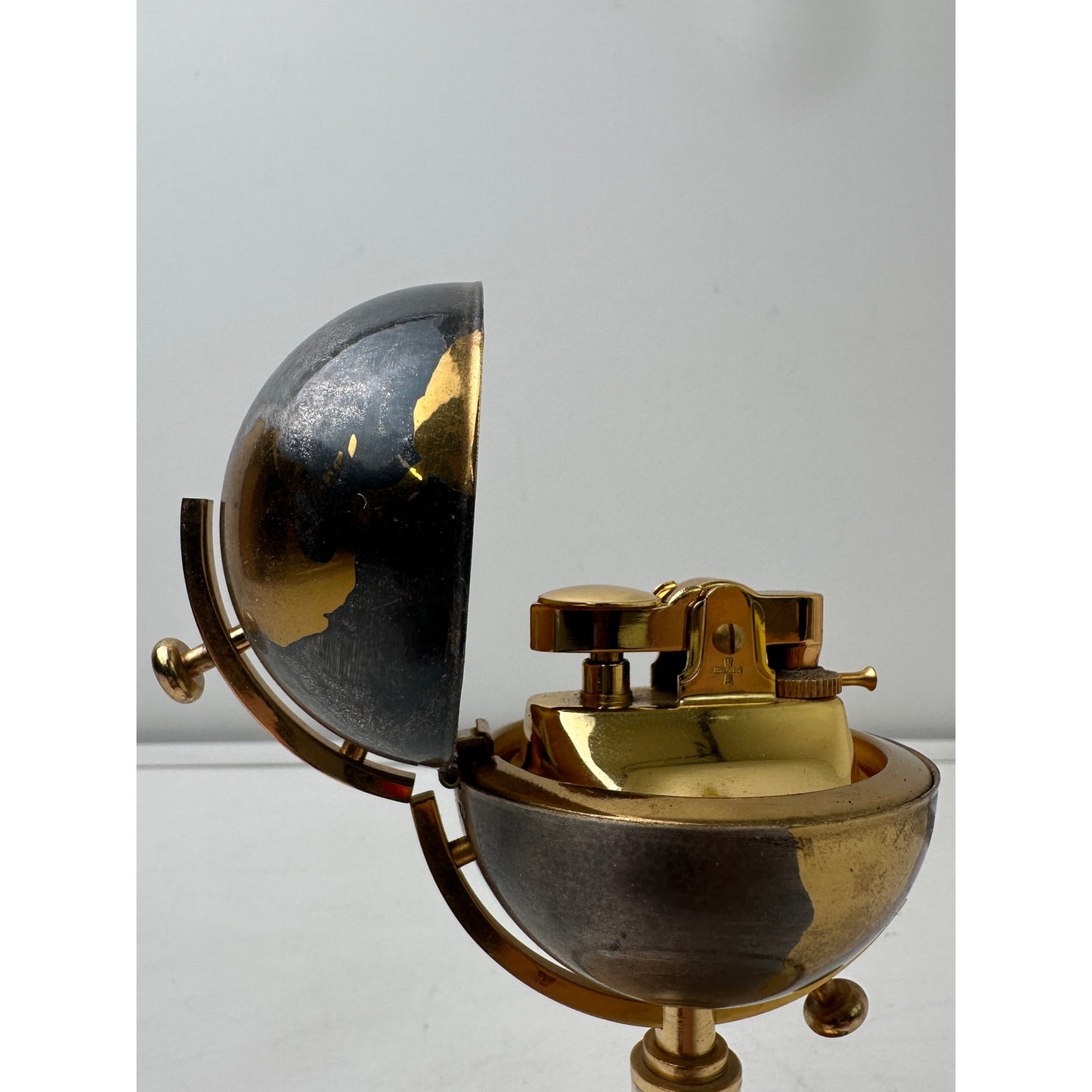 Vintage Mid-Century Brass Spinning Music Box Globe Table Lighter