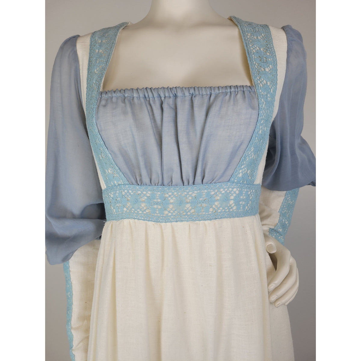 VTG 70s Gunne Sax Medieval Revival Maxi Dress Blue & Ivory w Embroidery Sz 9 (S)