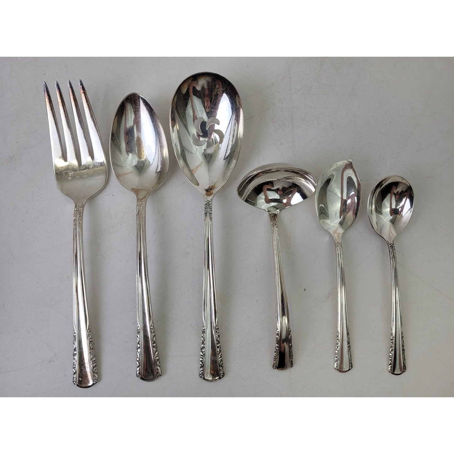 VTG Holmes & Edwards Inlaid Silverplate Flatware Set in Wooden Box | Set of 57