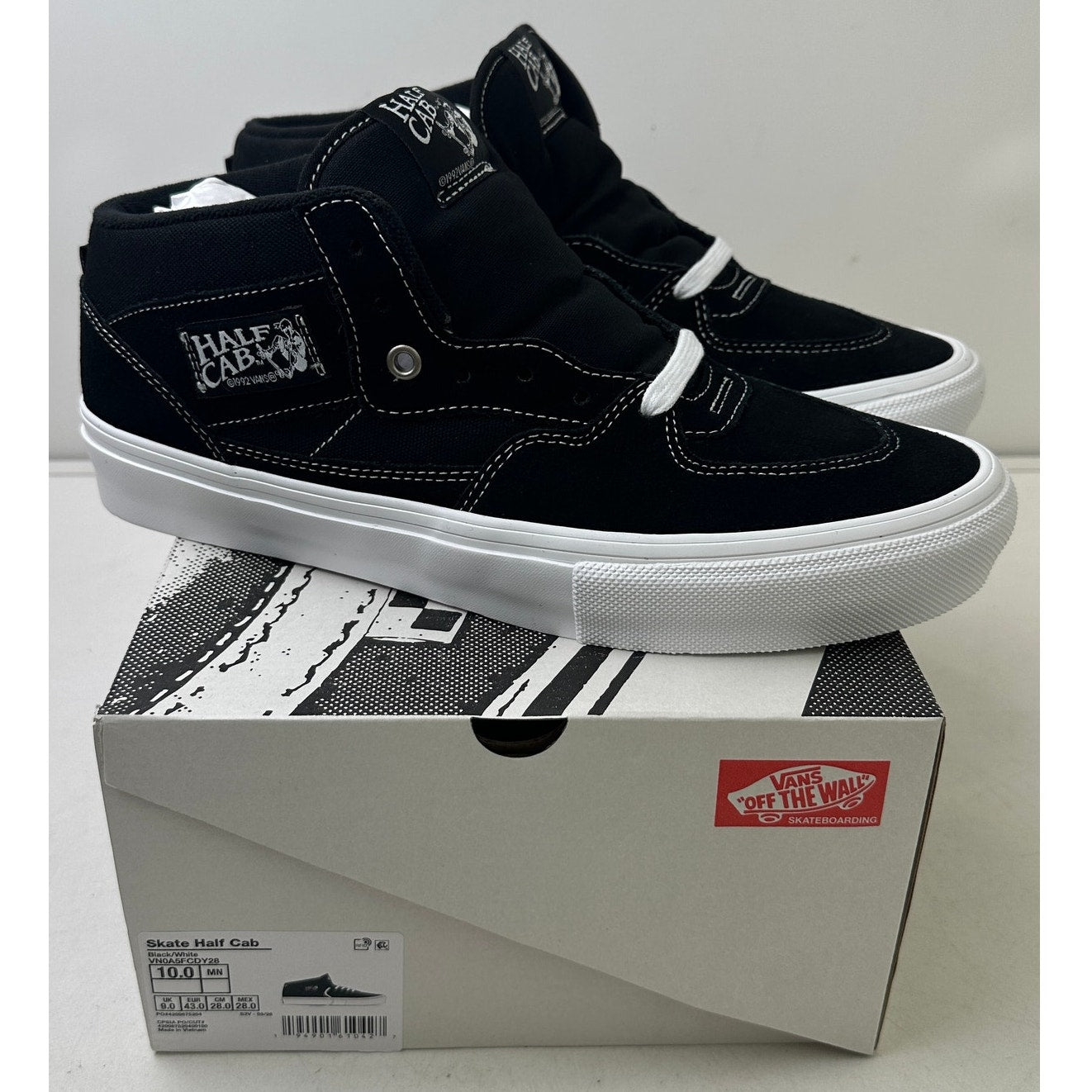 Vans Skate Half Cab Black/White Sneakers Men's Sz 10 | New In Box