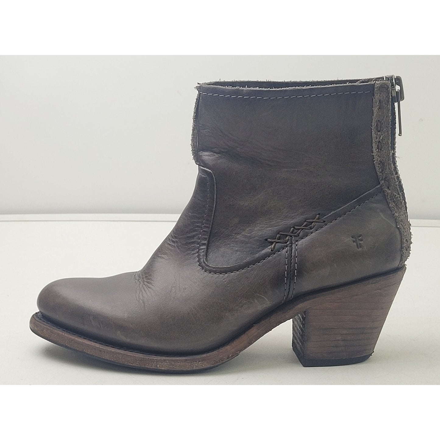 Frye Leslie Artisan Brown Leather Short Bootie Women's Sz 9.5