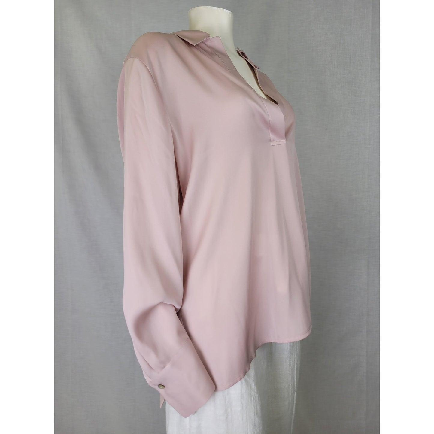 VINCE Soft Pink Silk Collared Blouse Women's Sz L MSRP: $395 NWT