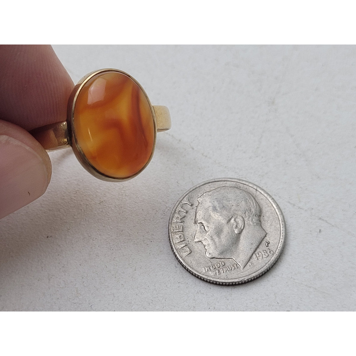 VTG 17K Yellow Gold Bezel-Set Carnelian or Agate Men's Ring Sz 11 1/4 | 3.07g